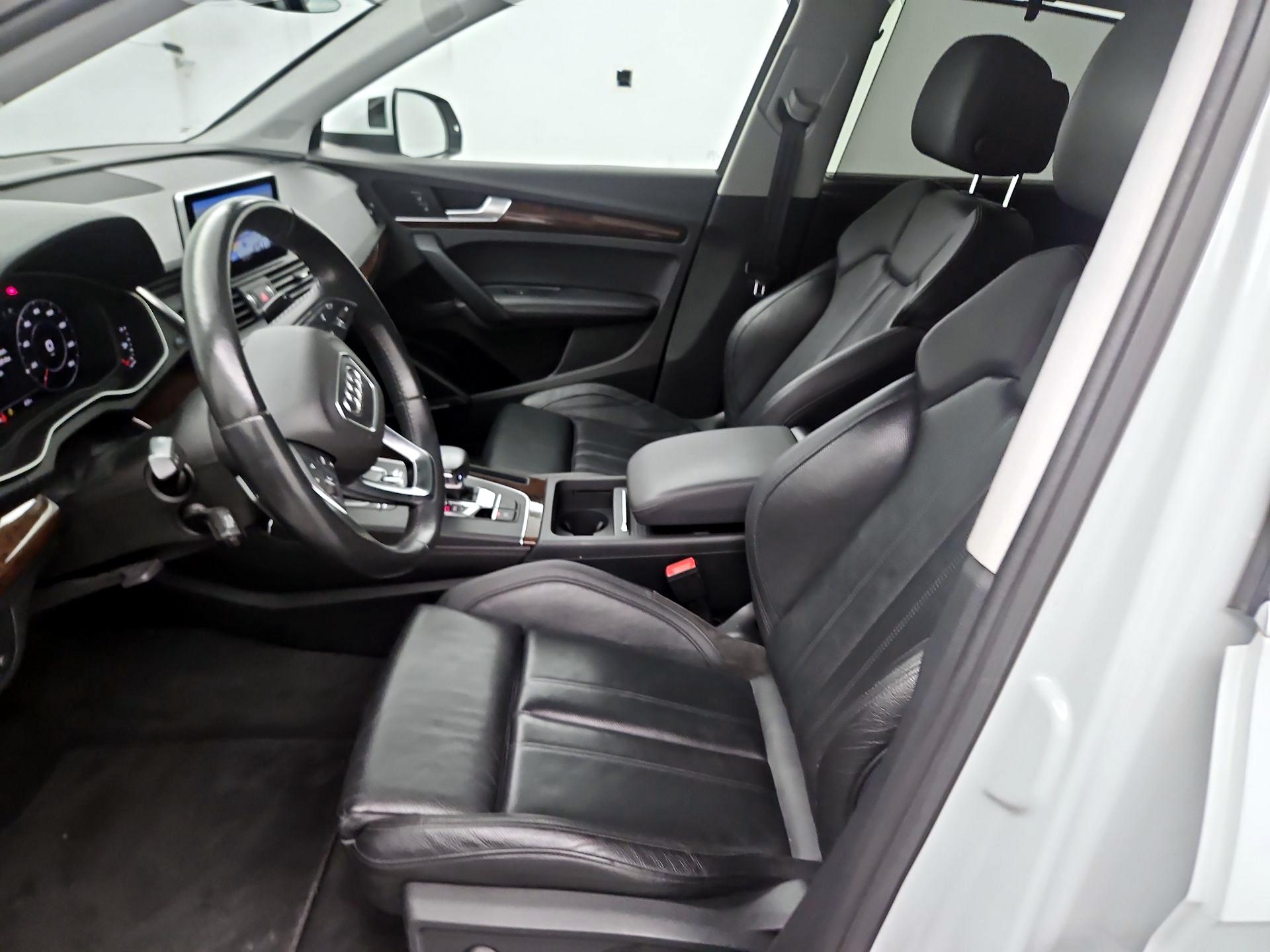 Thumbnail: 2019 Audi Q5 - 11