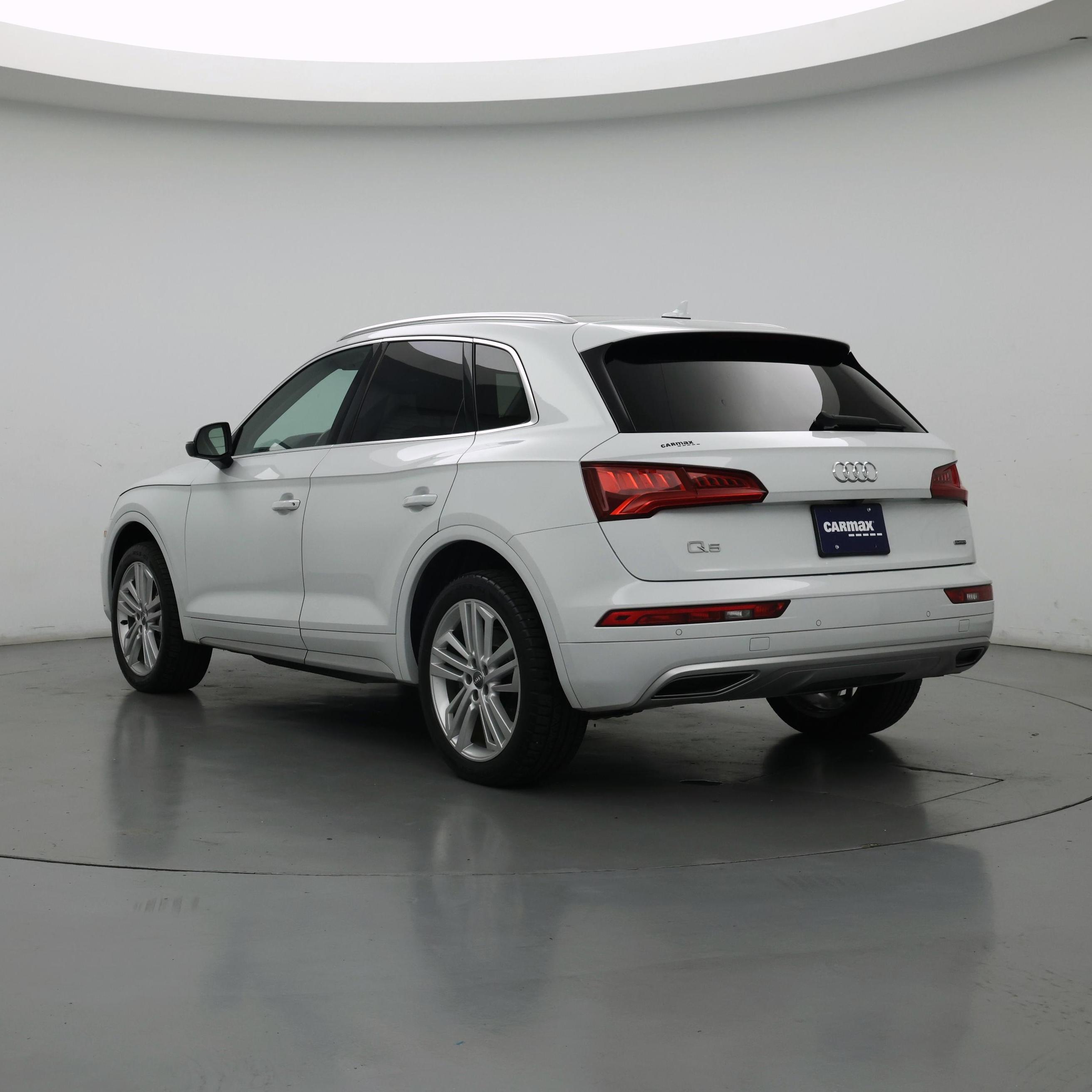 Thumbnail: 2019 Audi Q5 - 2