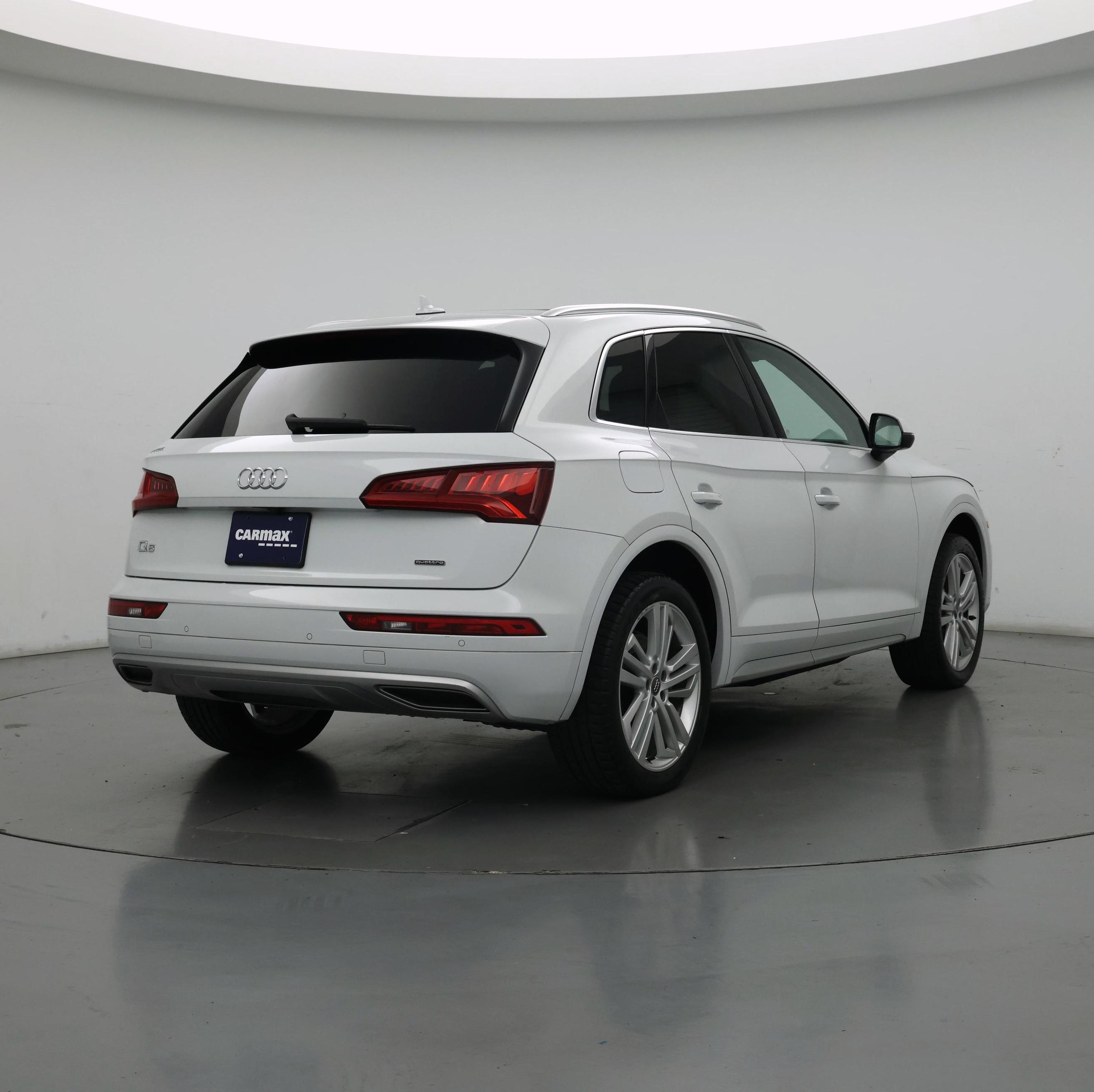 Thumbnail: 2019 Audi Q5 - 8