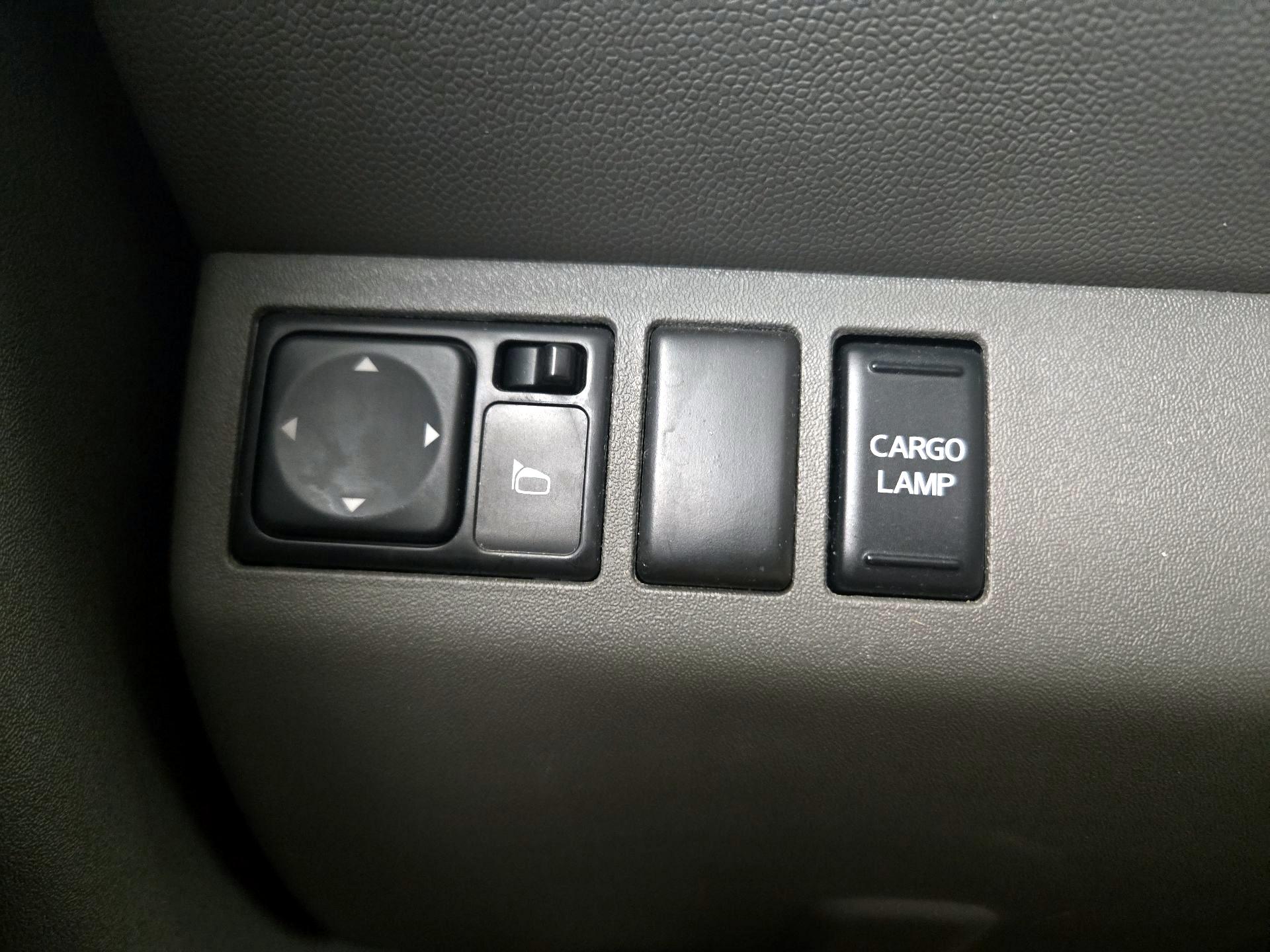 Thumbnail: 2019 Nissan Frontier - 13
