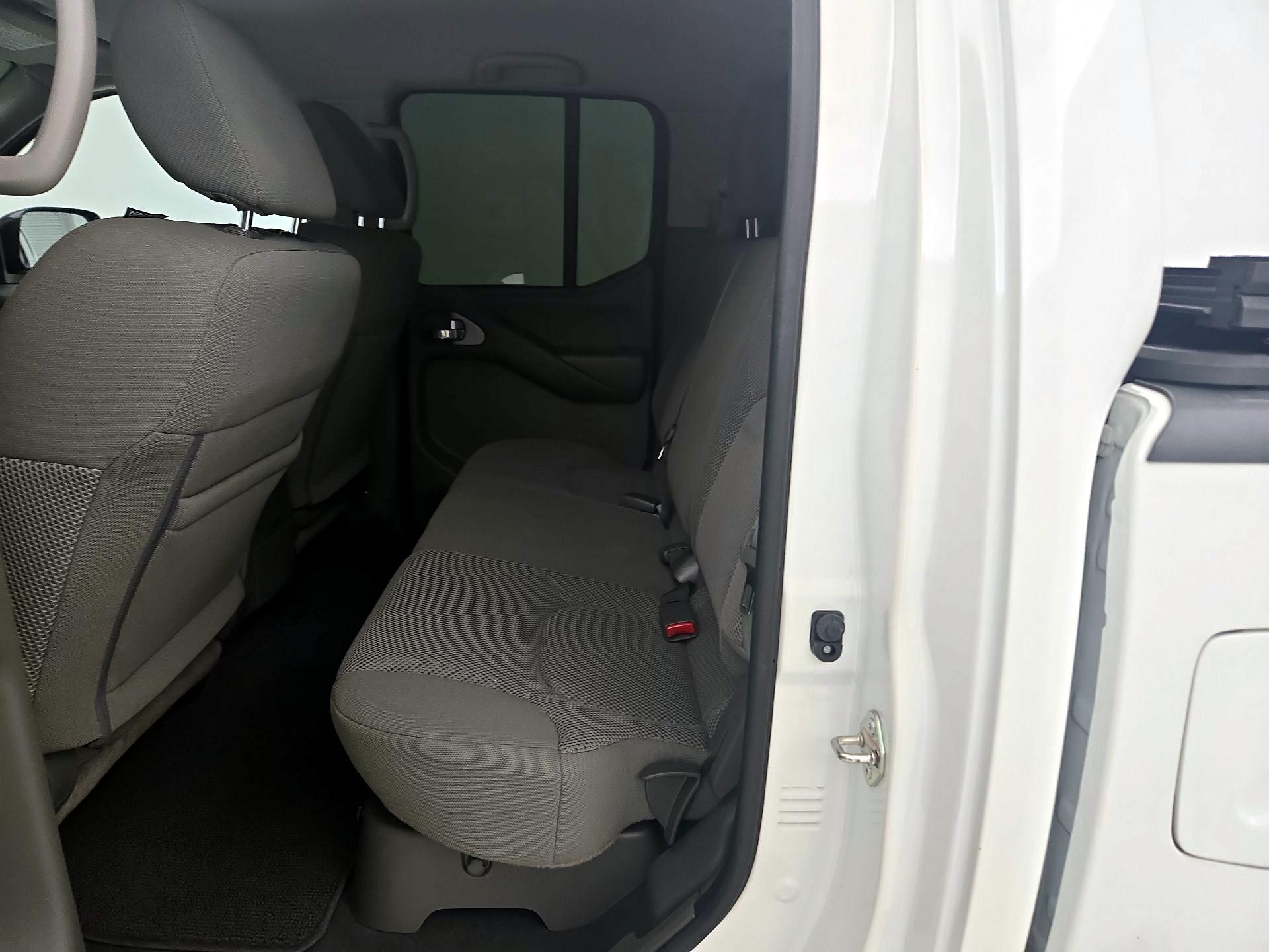 Thumbnail: 2019 Nissan Frontier - 19
