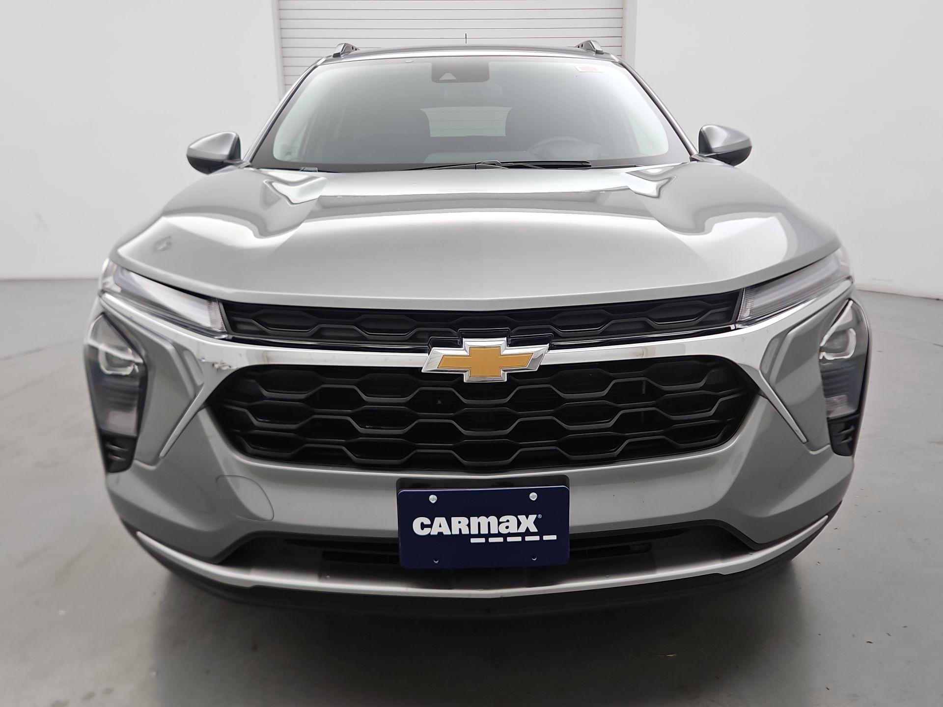 Thumbnail: 2025 Chevrolet Trax - 2