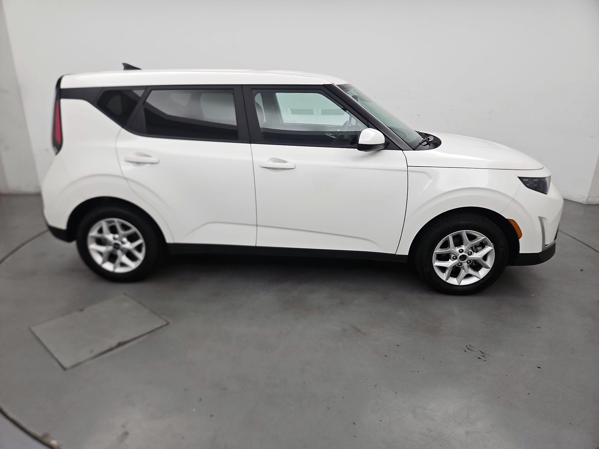 Thumbnail: 2025 Kia Soul - 4