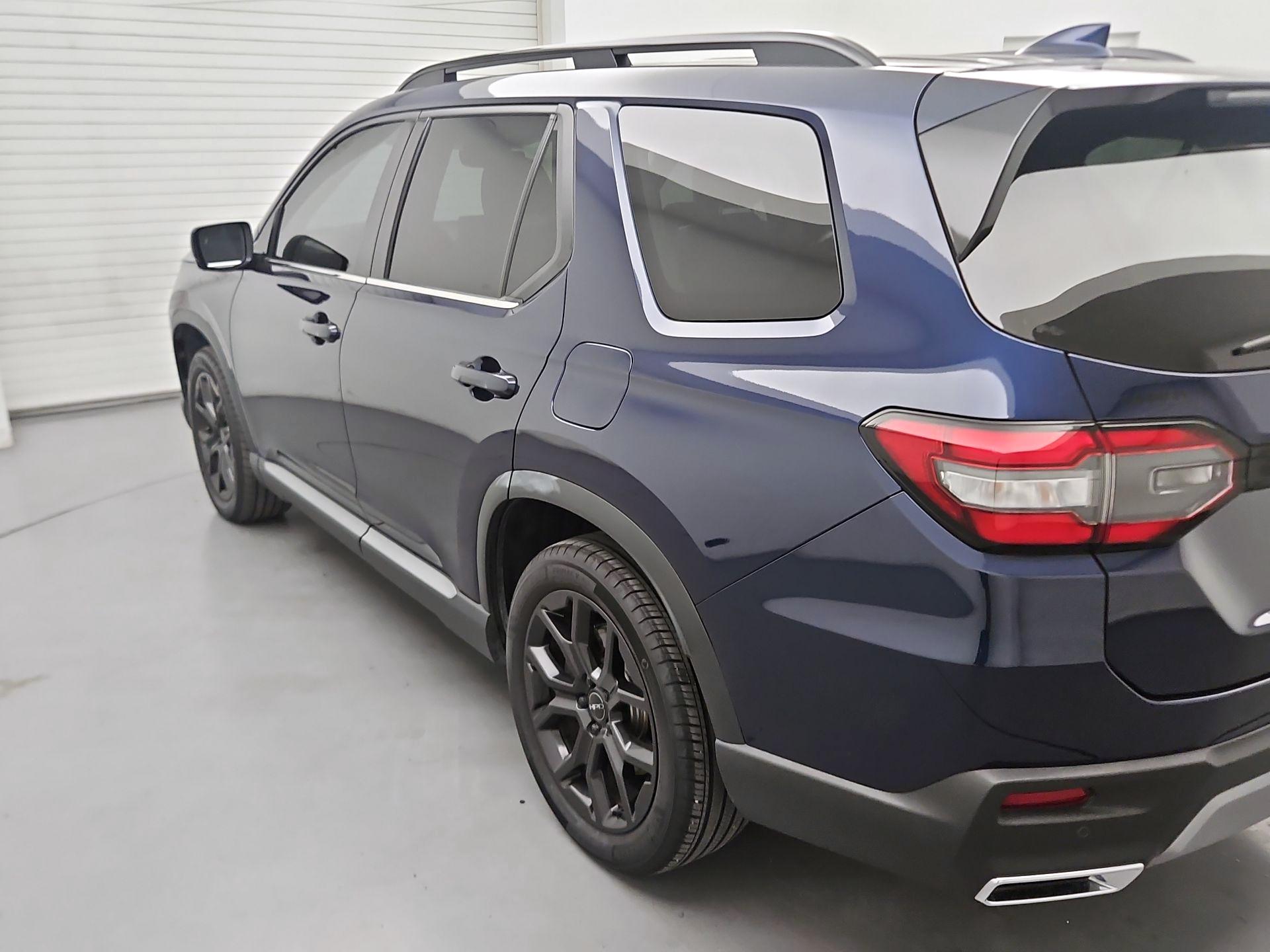Thumbnail: 2025 Honda Pilot - 7