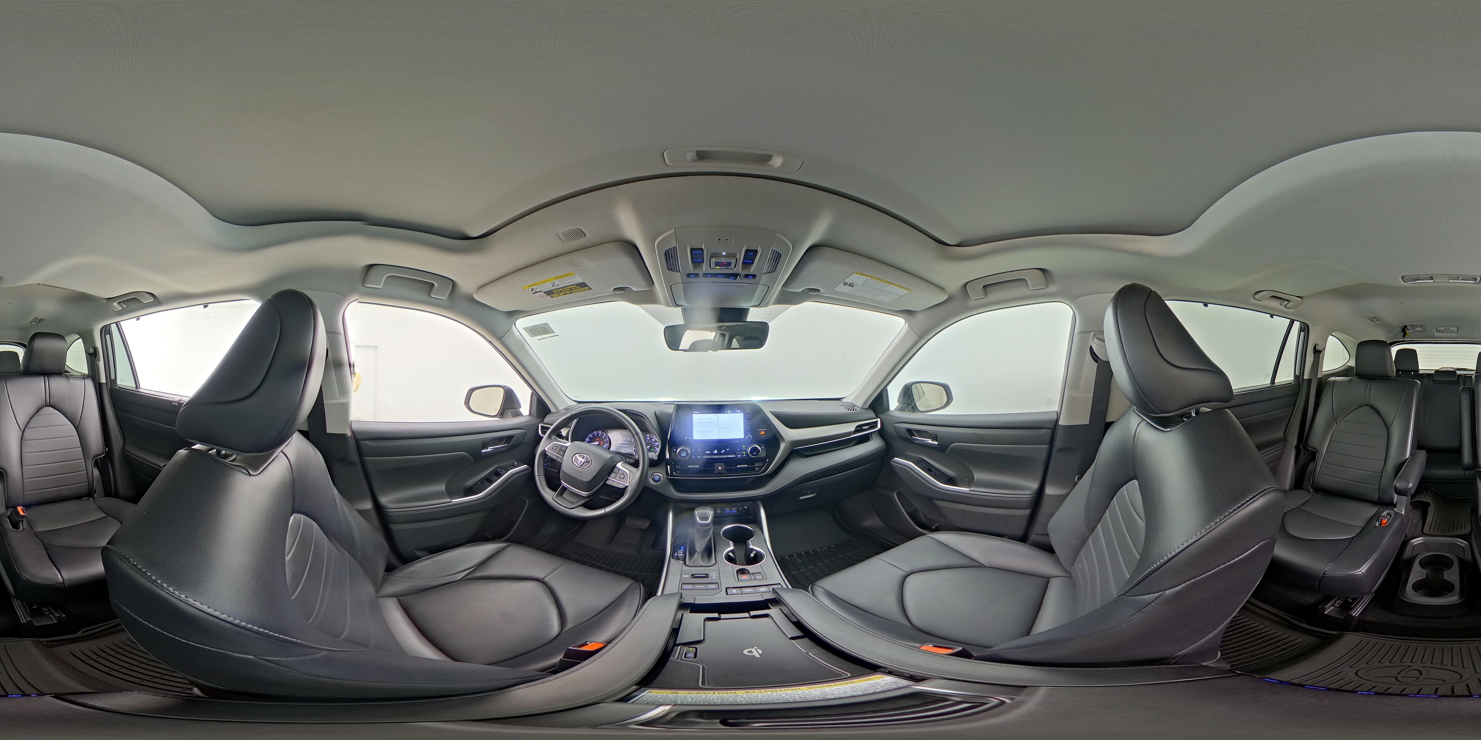 2022 Toyota Highlander XLE - Photo 26