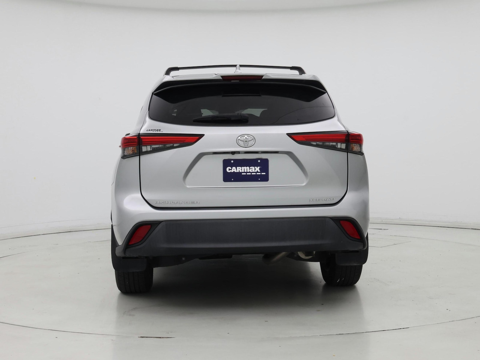 2022 Toyota Highlander XLE - Photo 7