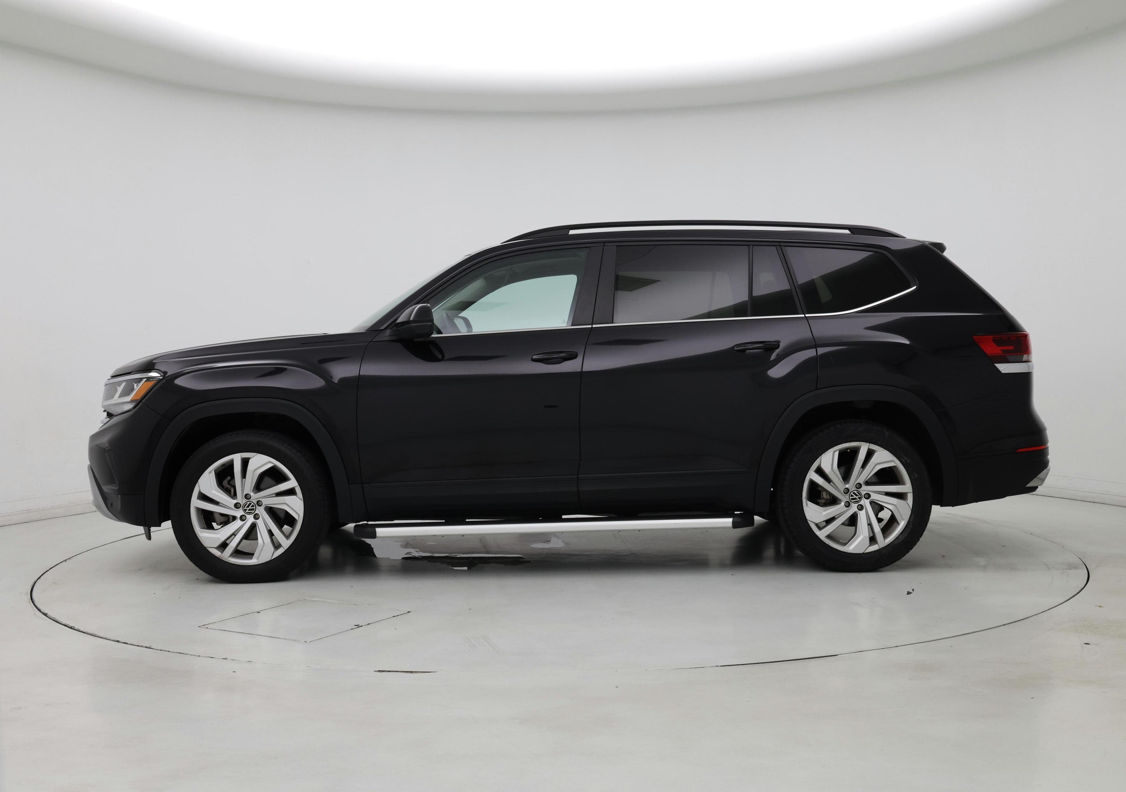 Thumbnail: 2021 Volkswagen Atlas - 3