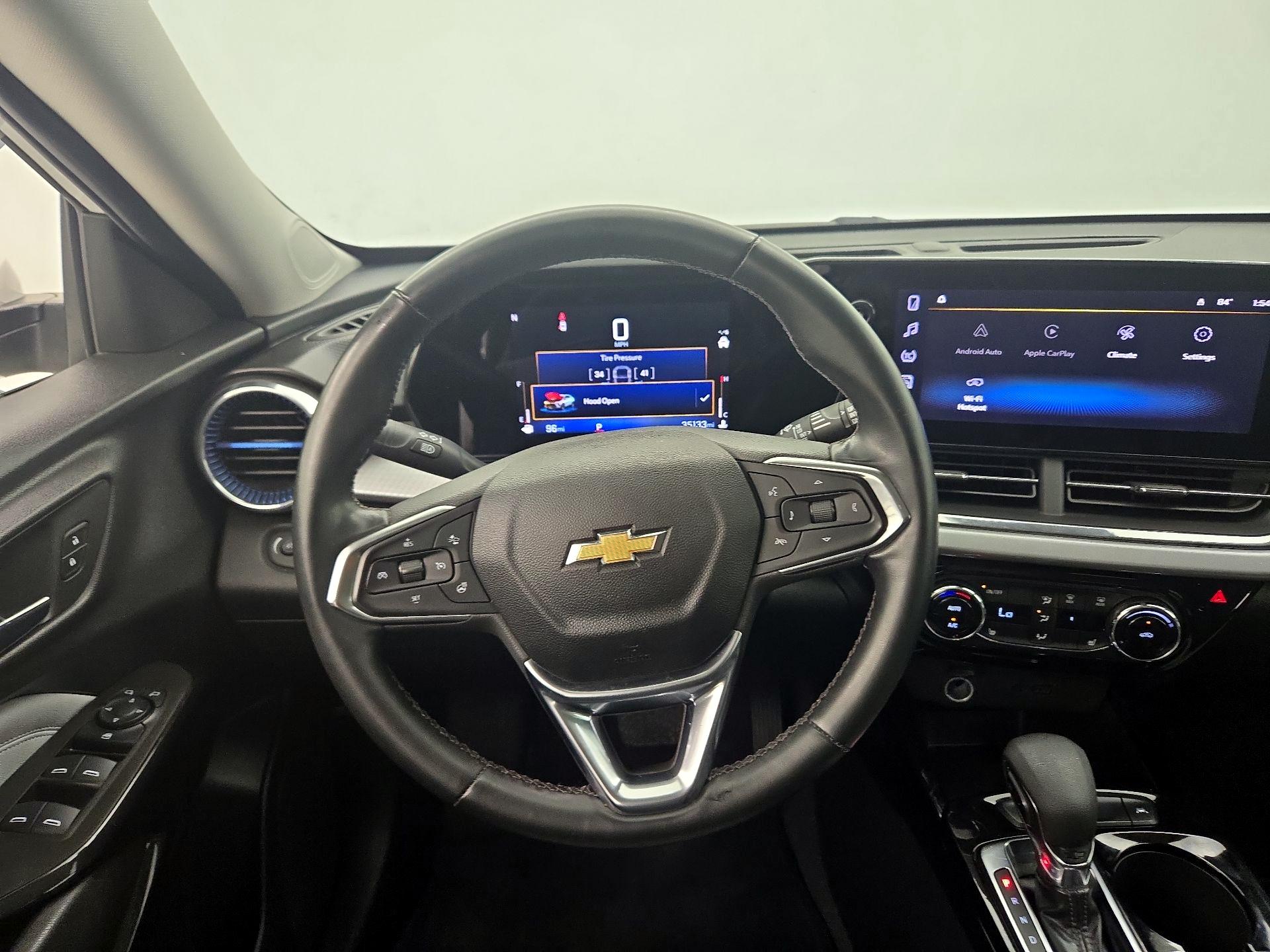 Thumbnail: 2024 Chevrolet Trax - 10