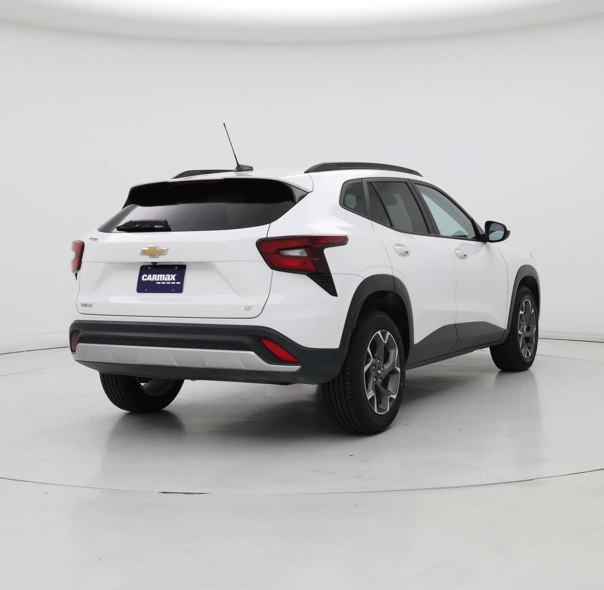 Thumbnail: 2024 Chevrolet Trax - 8