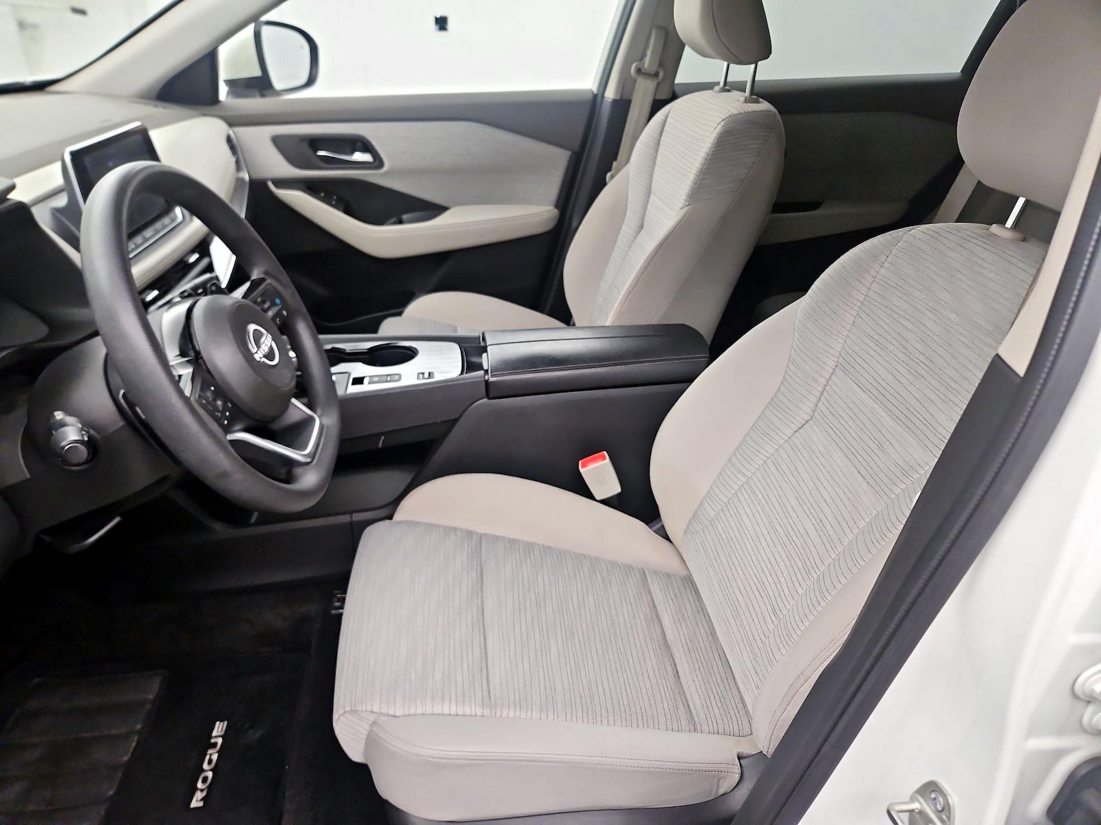2023 Nissan Rogue SV - Photo 10