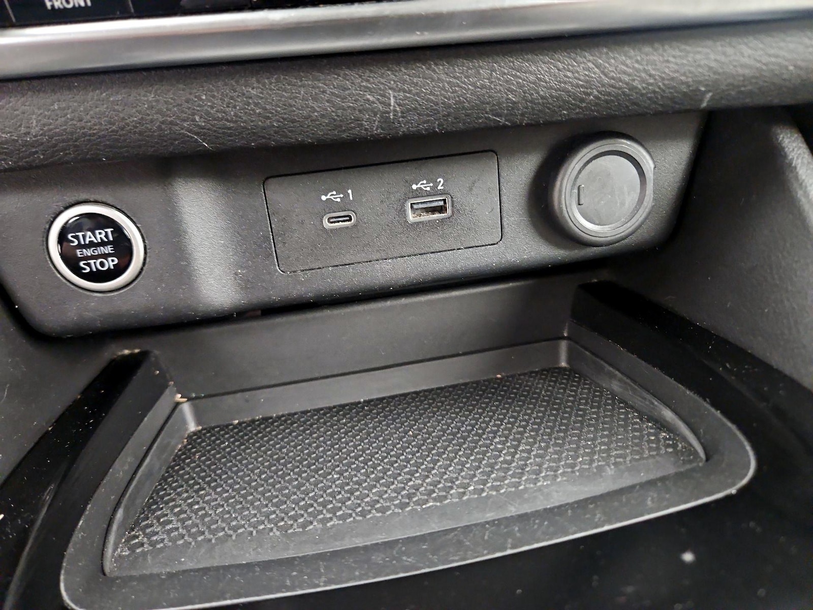 2023 Nissan Rogue SV - Photo 17