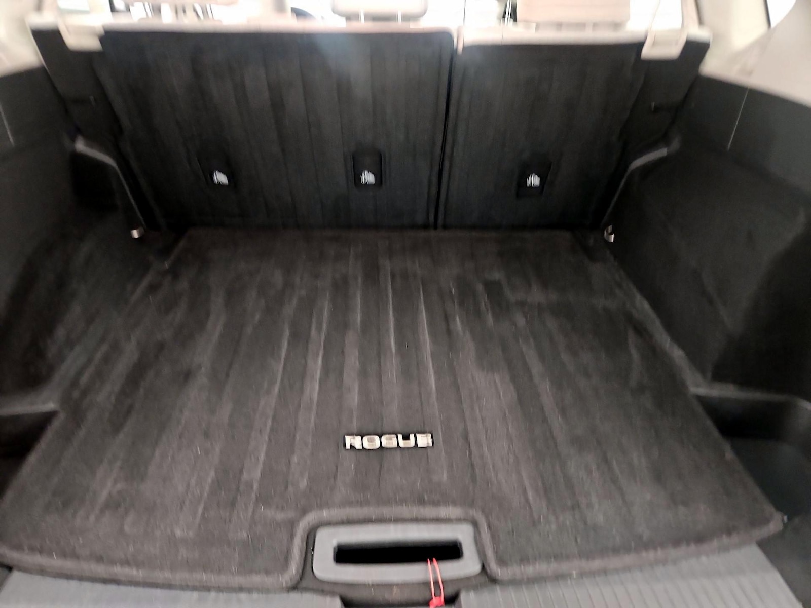 2023 Nissan Rogue SV - Photo 19