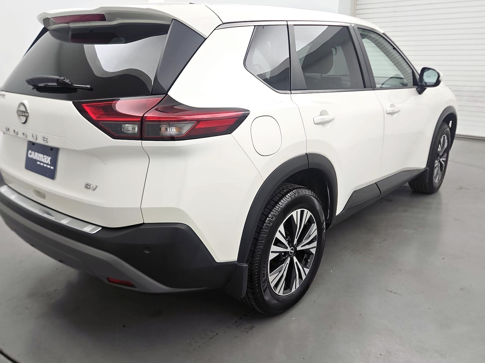 2023 Nissan Rogue SV - Photo 5