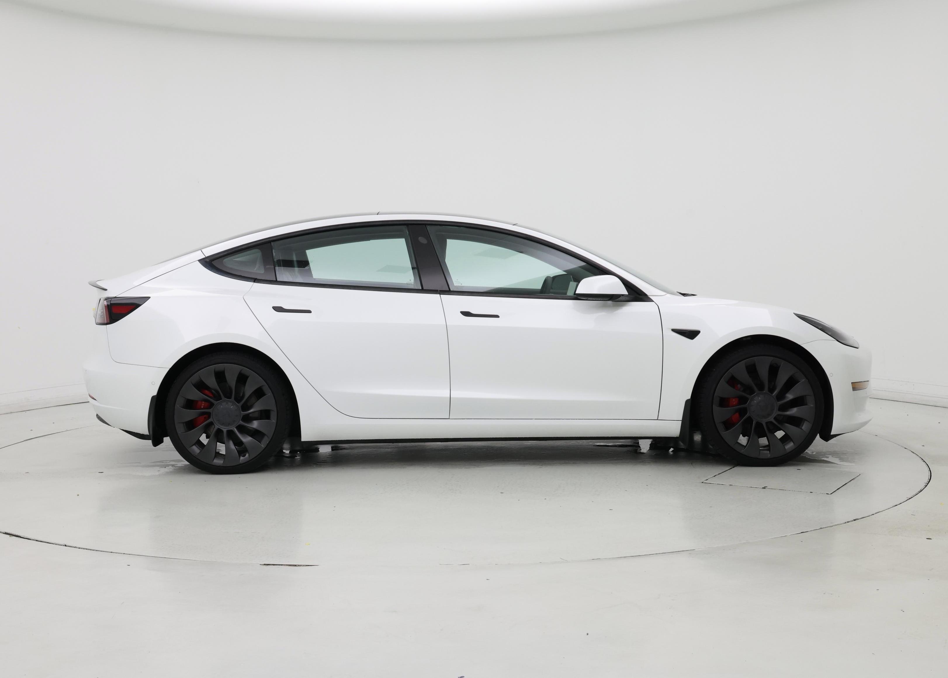 Thumbnail: 2022 Tesla Model 3 - 7