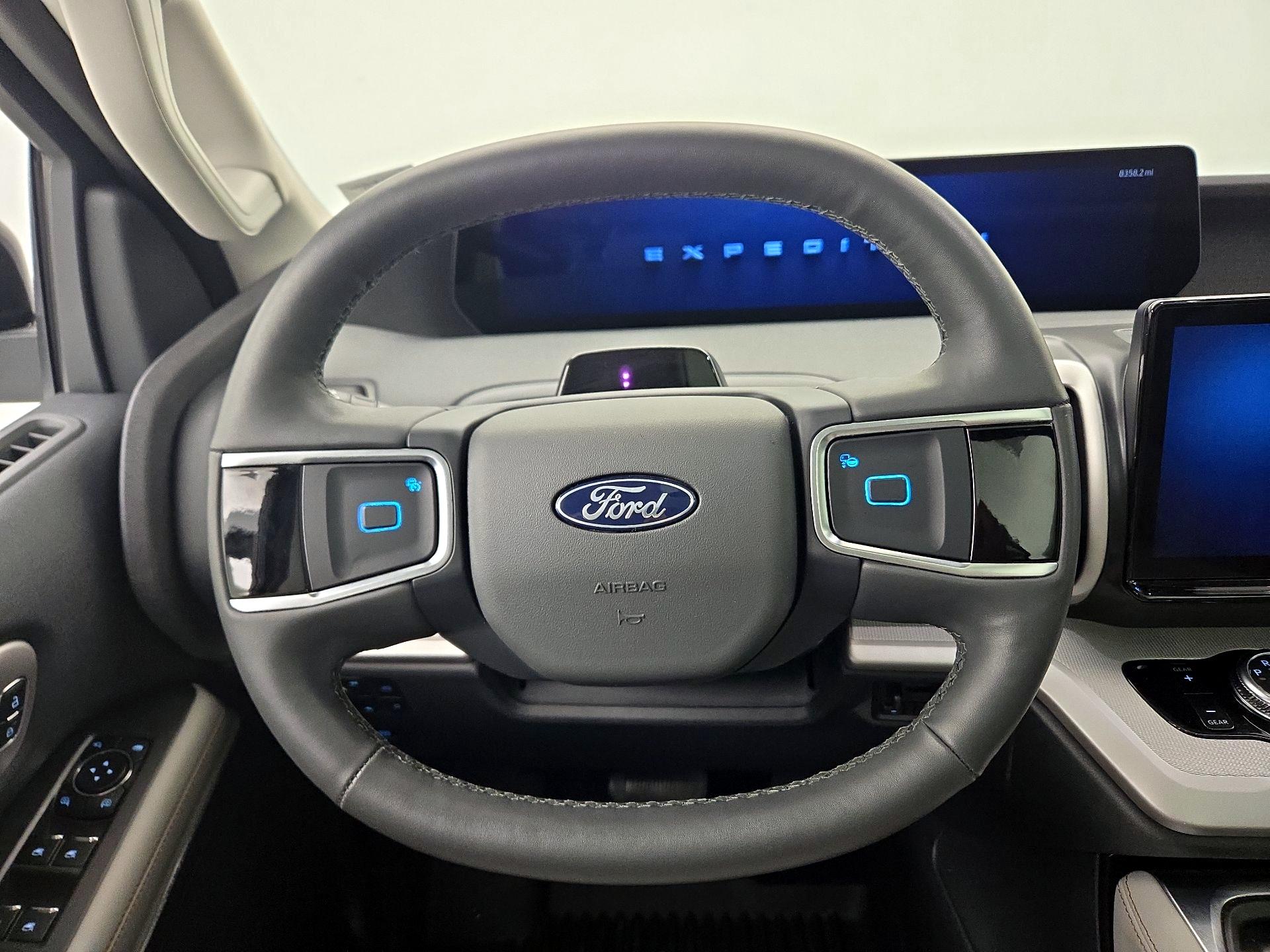 Thumbnail: 2025 Ford Expedition MAX - 10