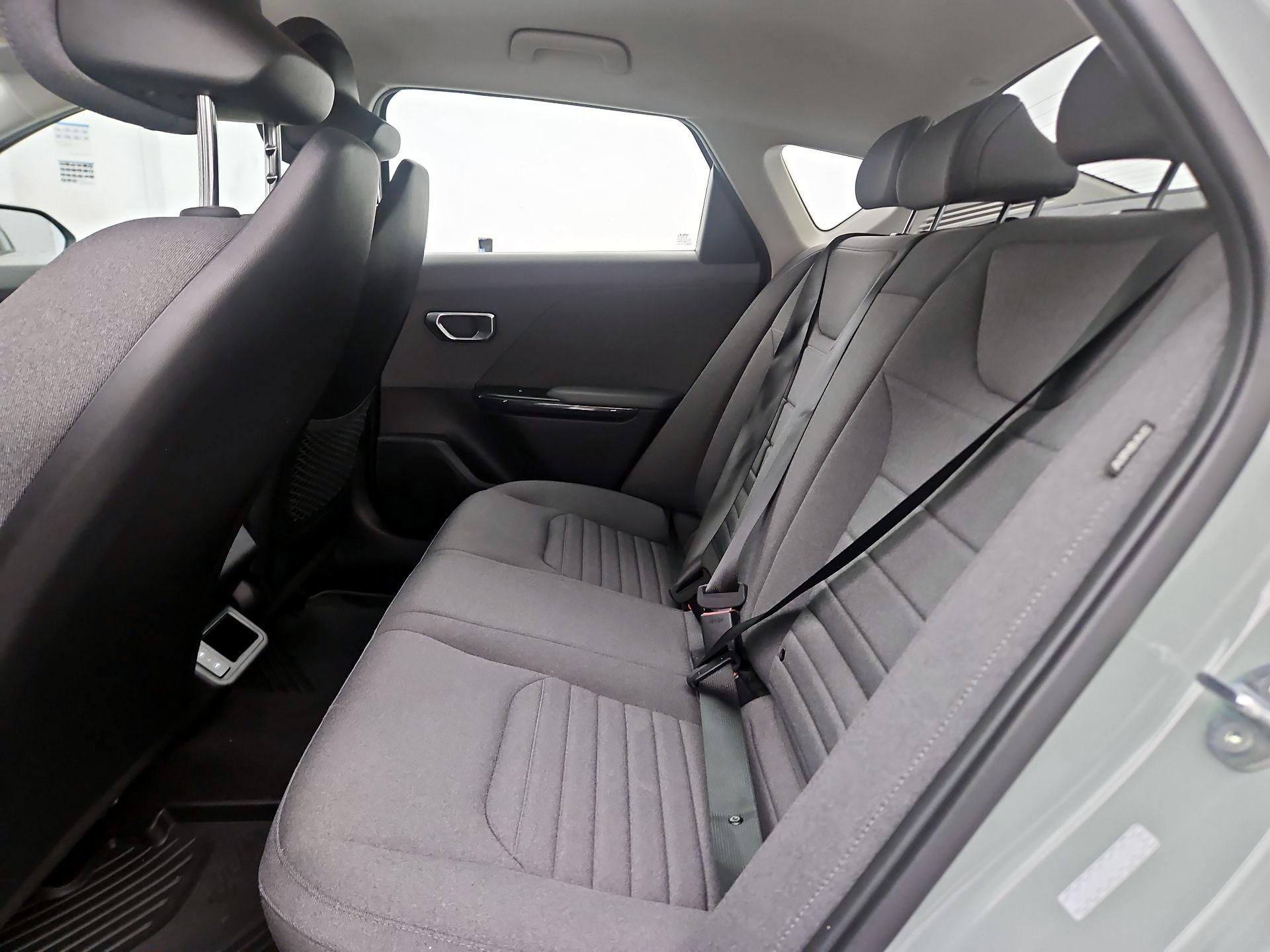 Thumbnail: 2025 Kia K4 - 17