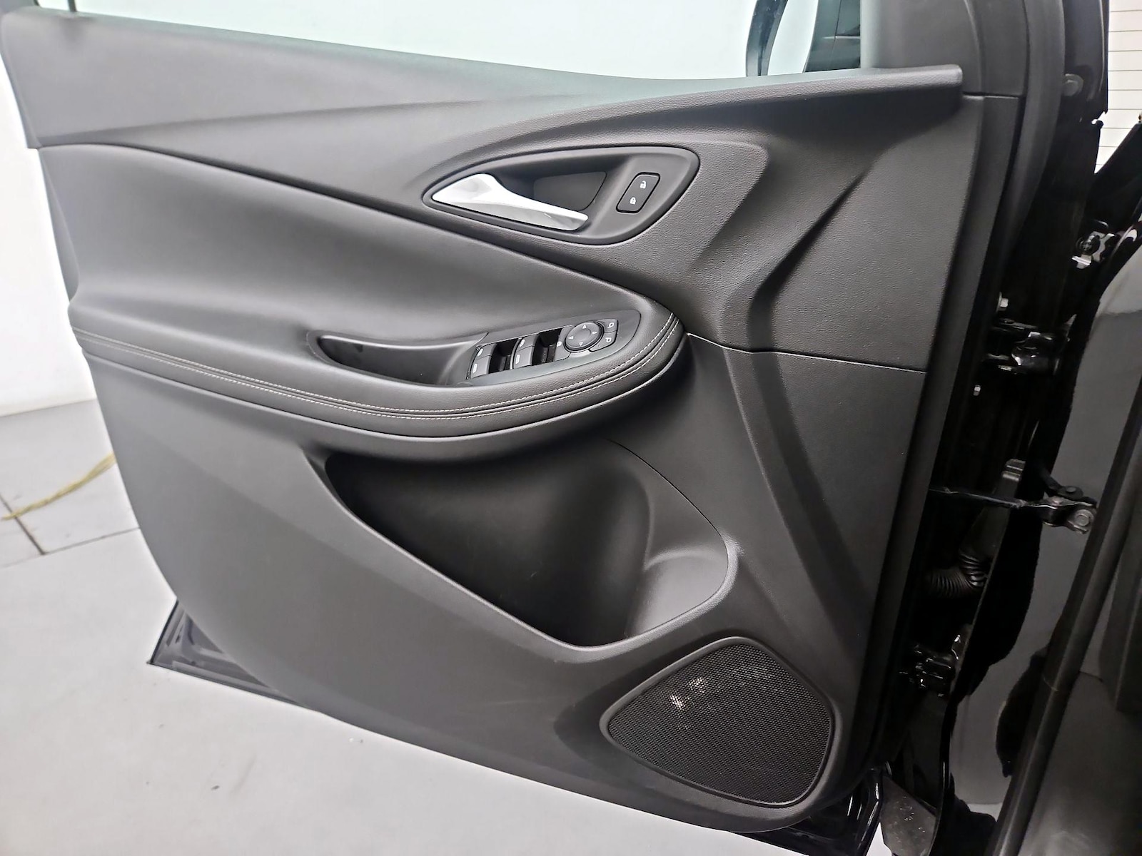 2025 Buick Encore GX Preferred - Photo 11