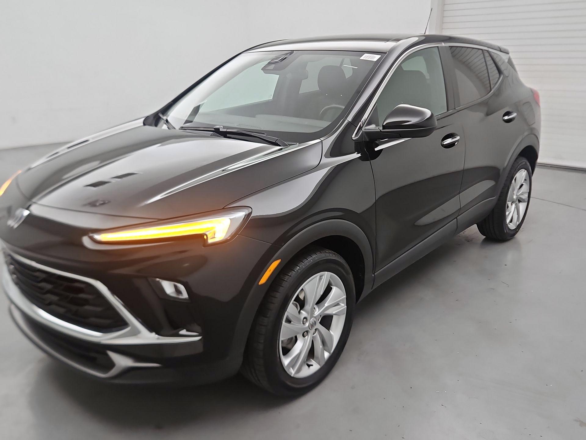 Thumbnail: 2025 Buick Encore GX - 3