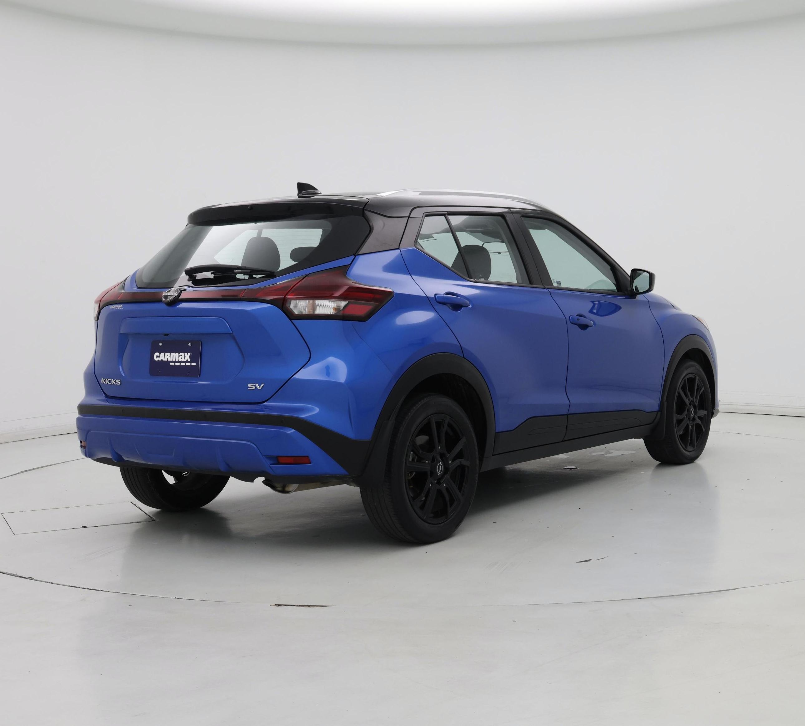 Thumbnail: 2023 Nissan Kicks - 8