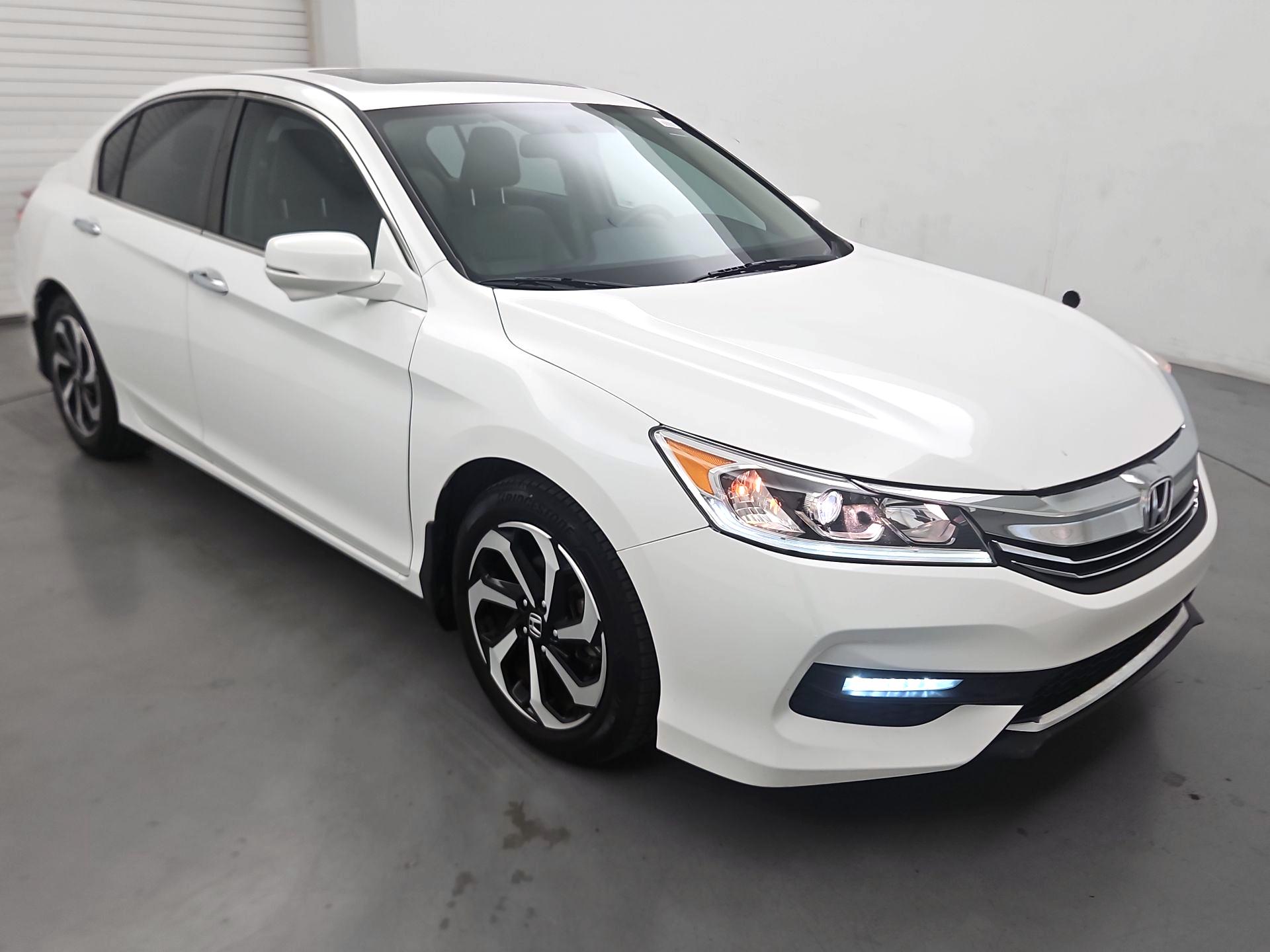 Thumbnail: 2017 Honda Accord - 1