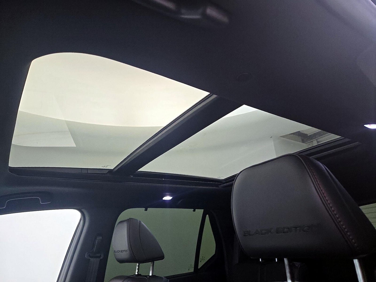 2025 Honda Pilot Black Edition - Photo 21