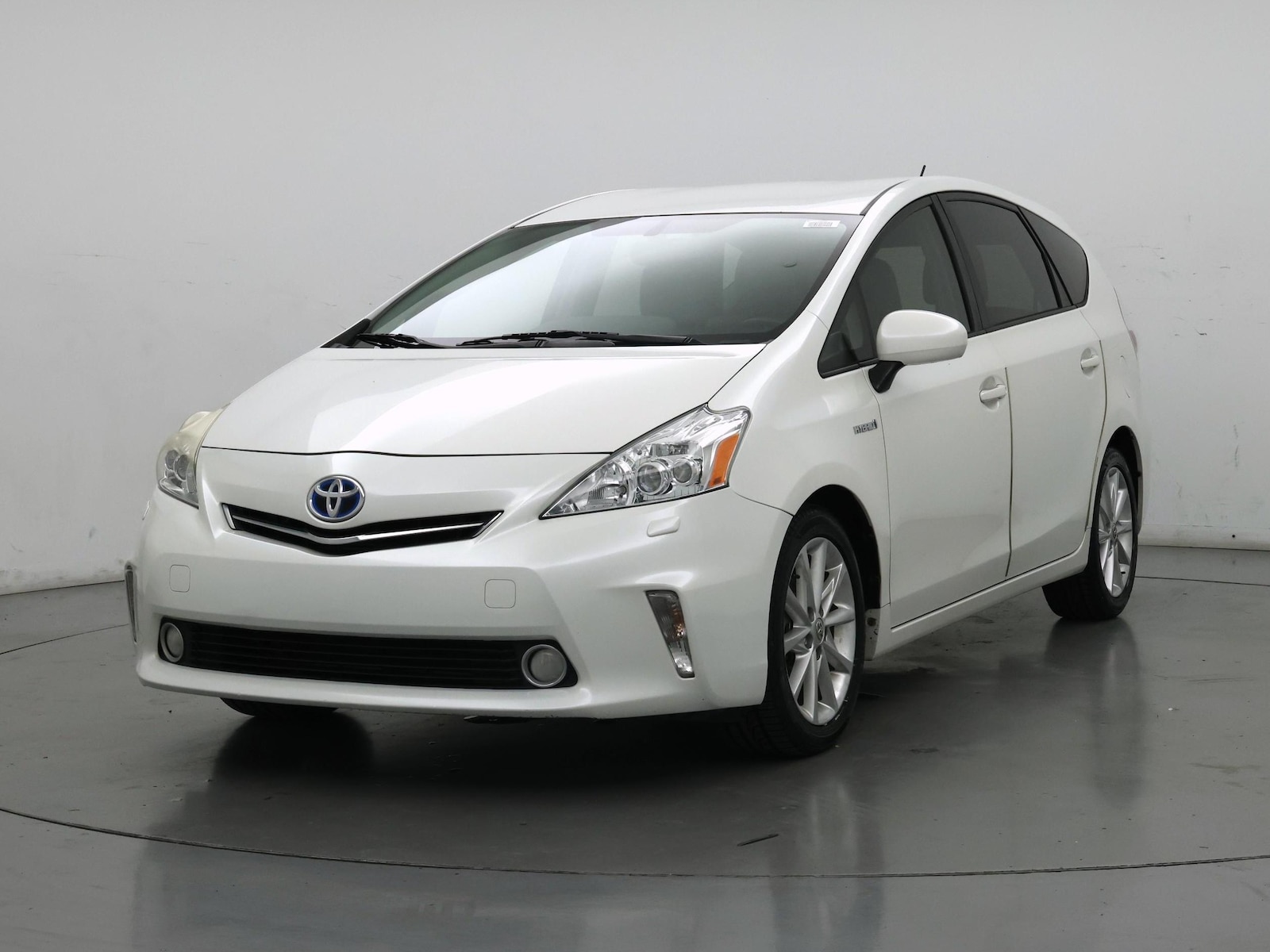 2014 Toyota Prius v Five - Photo 5