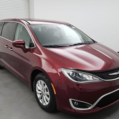 2018 Chrysler Pacifica Touring Plus