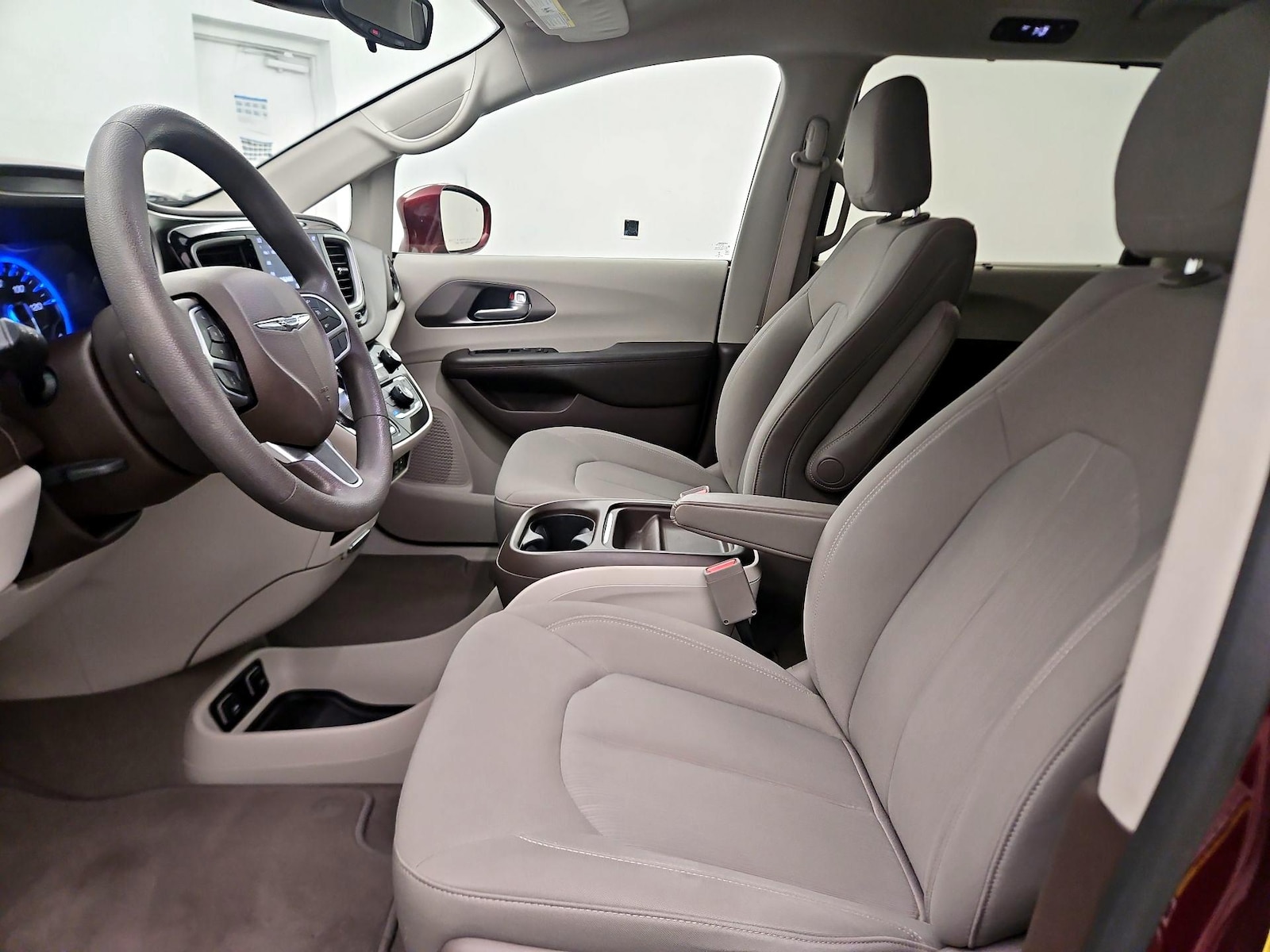 2018 Chrysler Pacifica Touring Plus - Photo 10