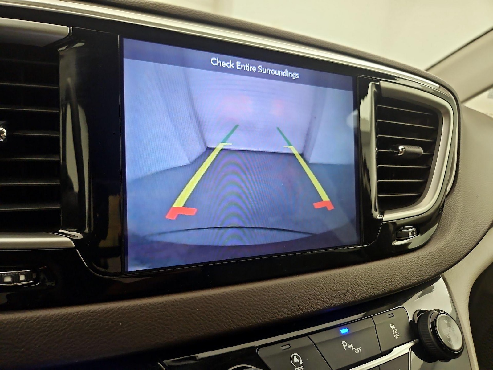 2018 Chrysler Pacifica Touring Plus - Photo 13