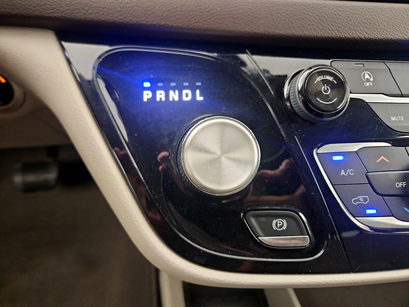 2018 Chrysler Pacifica Touring Plus - Photo 16