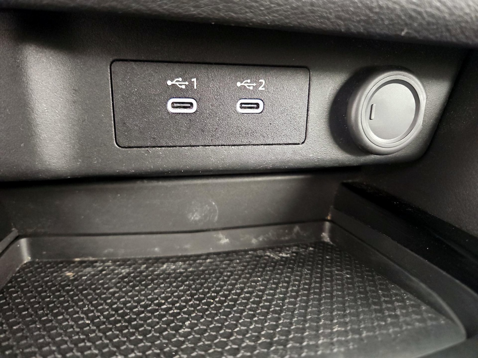 2024 Nissan Rogue SV - Photo 19