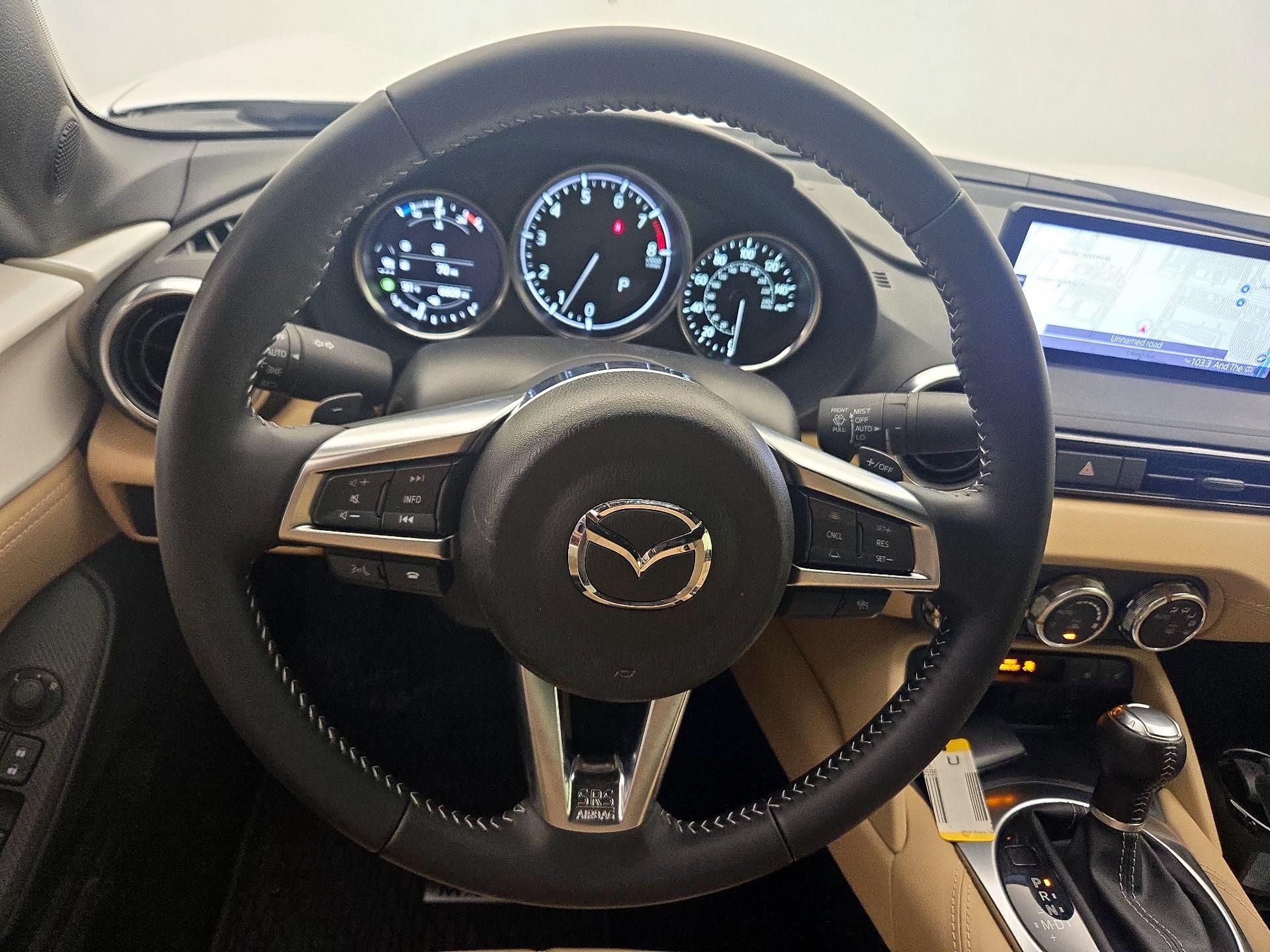 Thumbnail: 2025 Mazda MX-5 Miata - 10