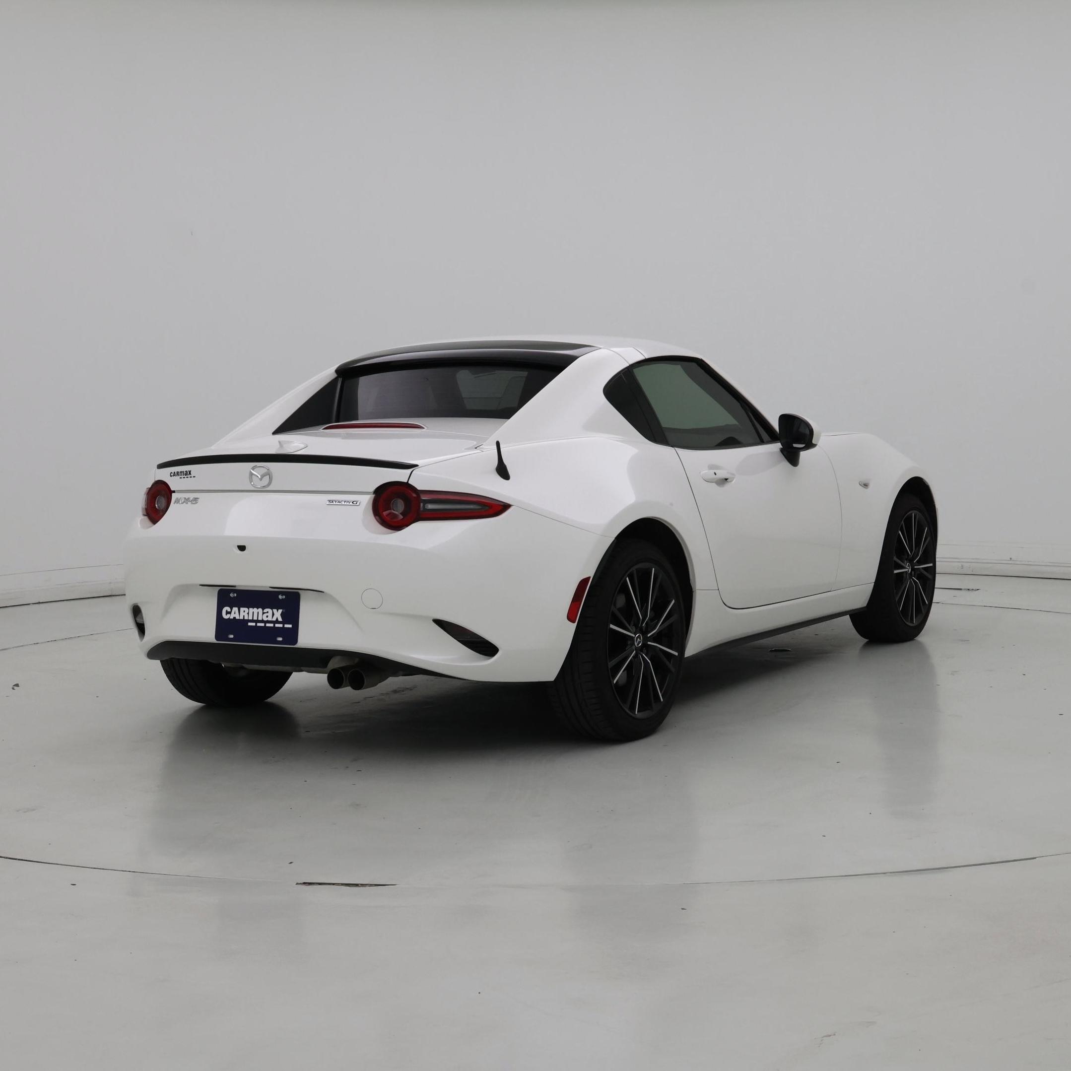 Thumbnail: 2025 Mazda MX-5 Miata - 8