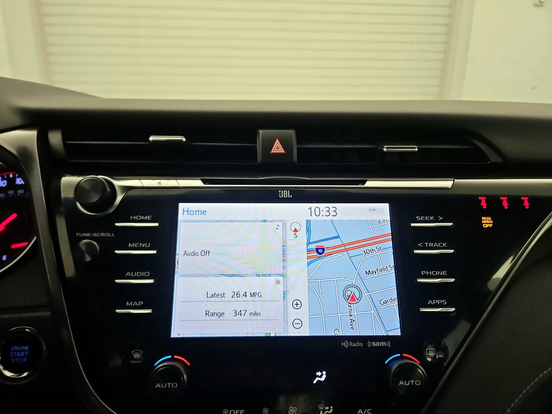 Thumbnail: 2019 Toyota Camry - 15