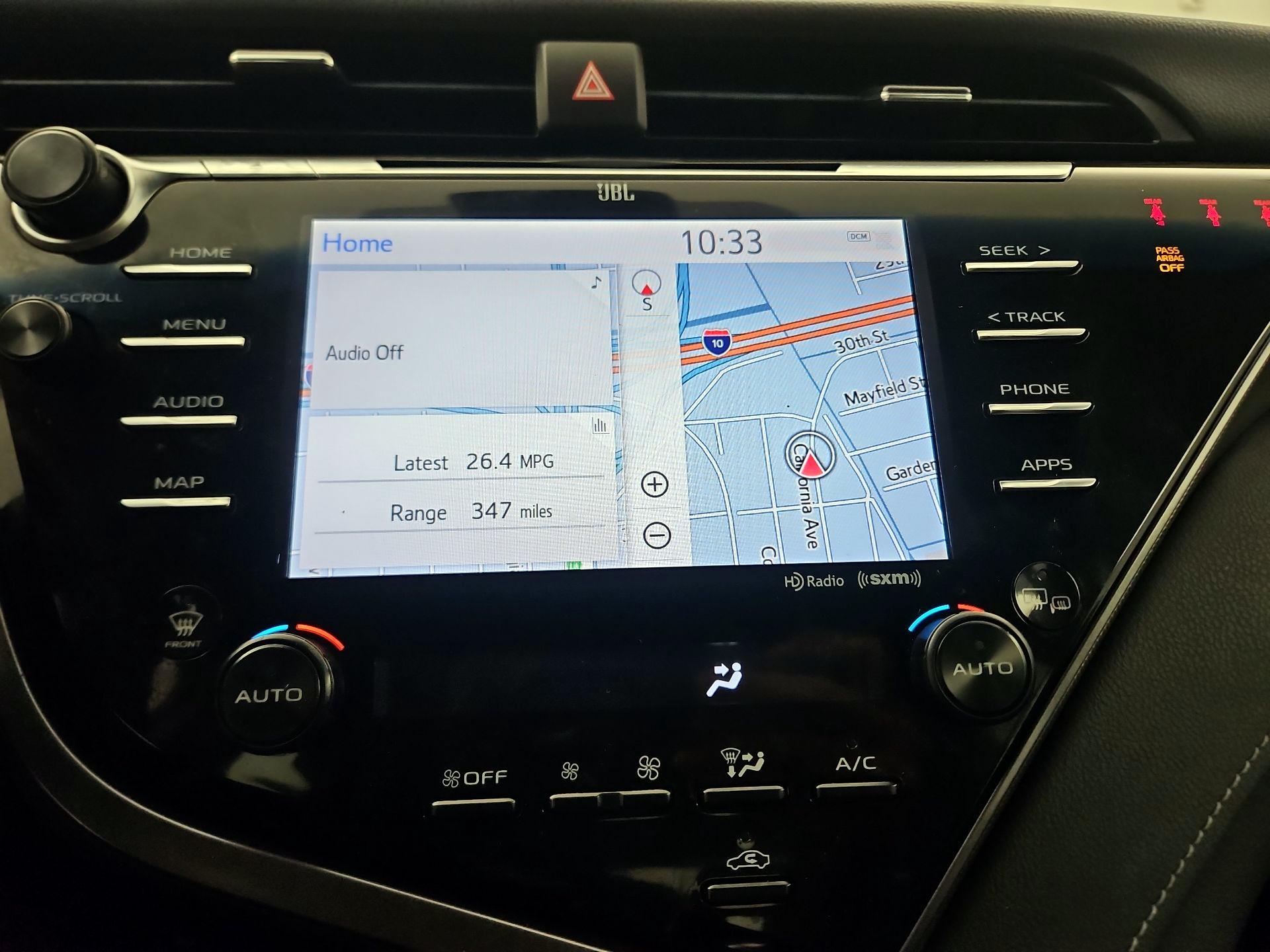 Thumbnail: 2019 Toyota Camry - 16