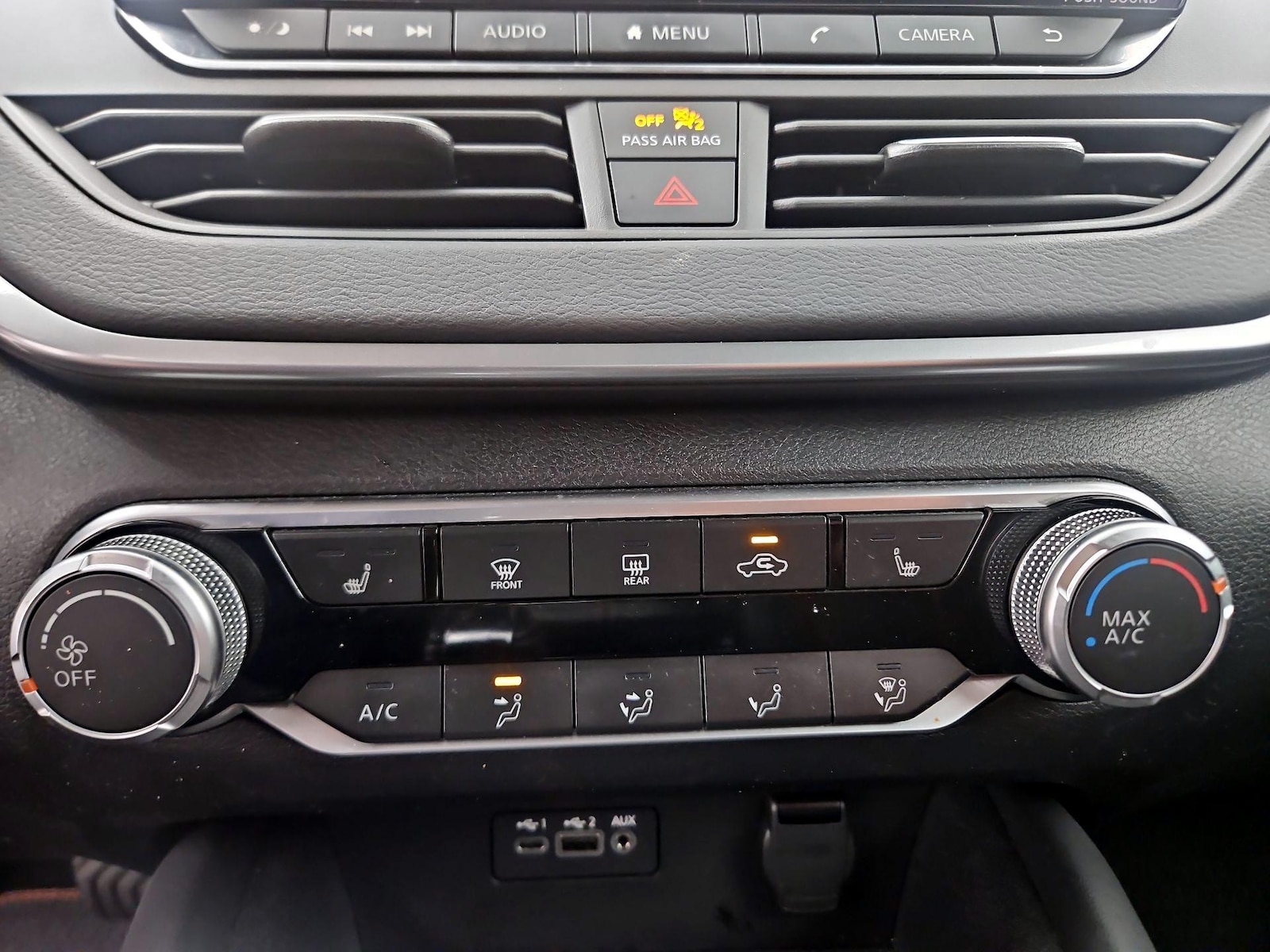 2021 Nissan Altima SR - Photo 17