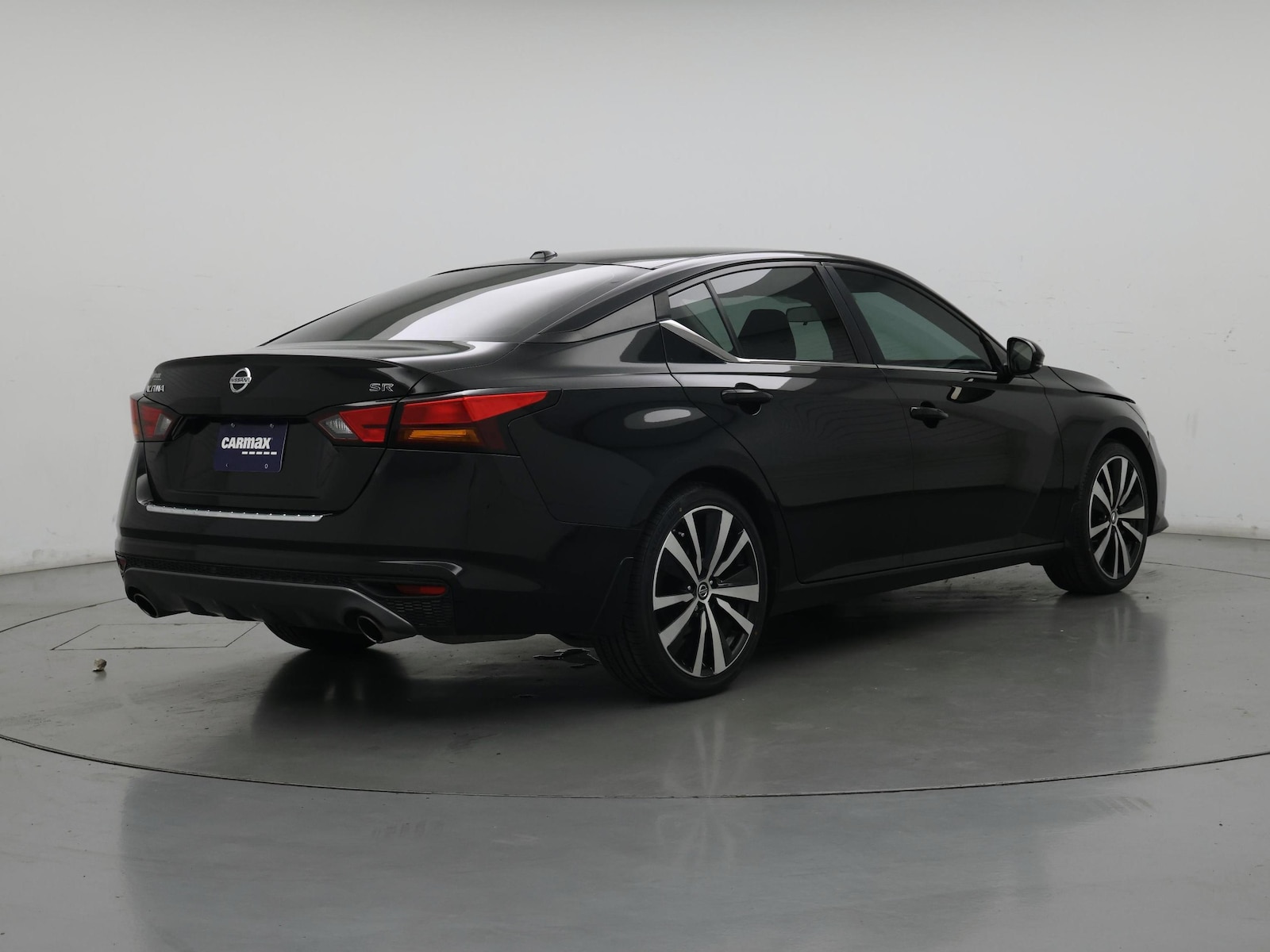 2021 Nissan Altima SR - Photo 9