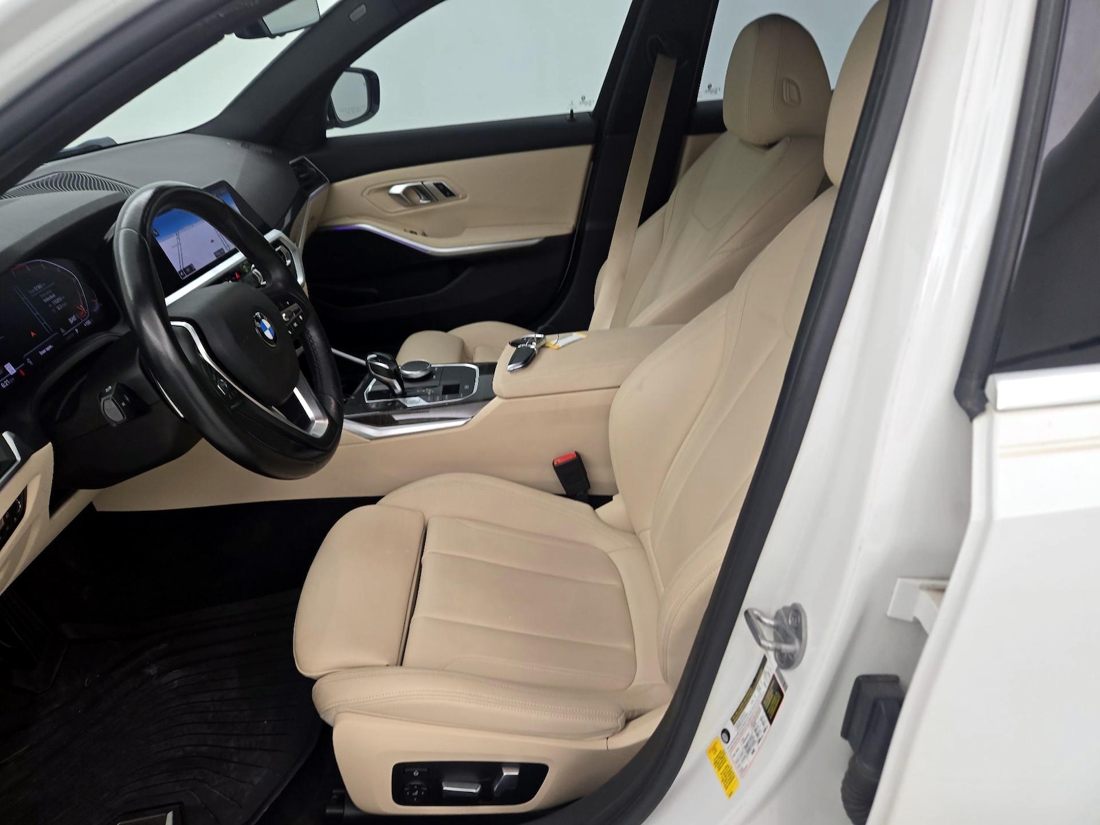 Power Seat(s) & Side Airbags