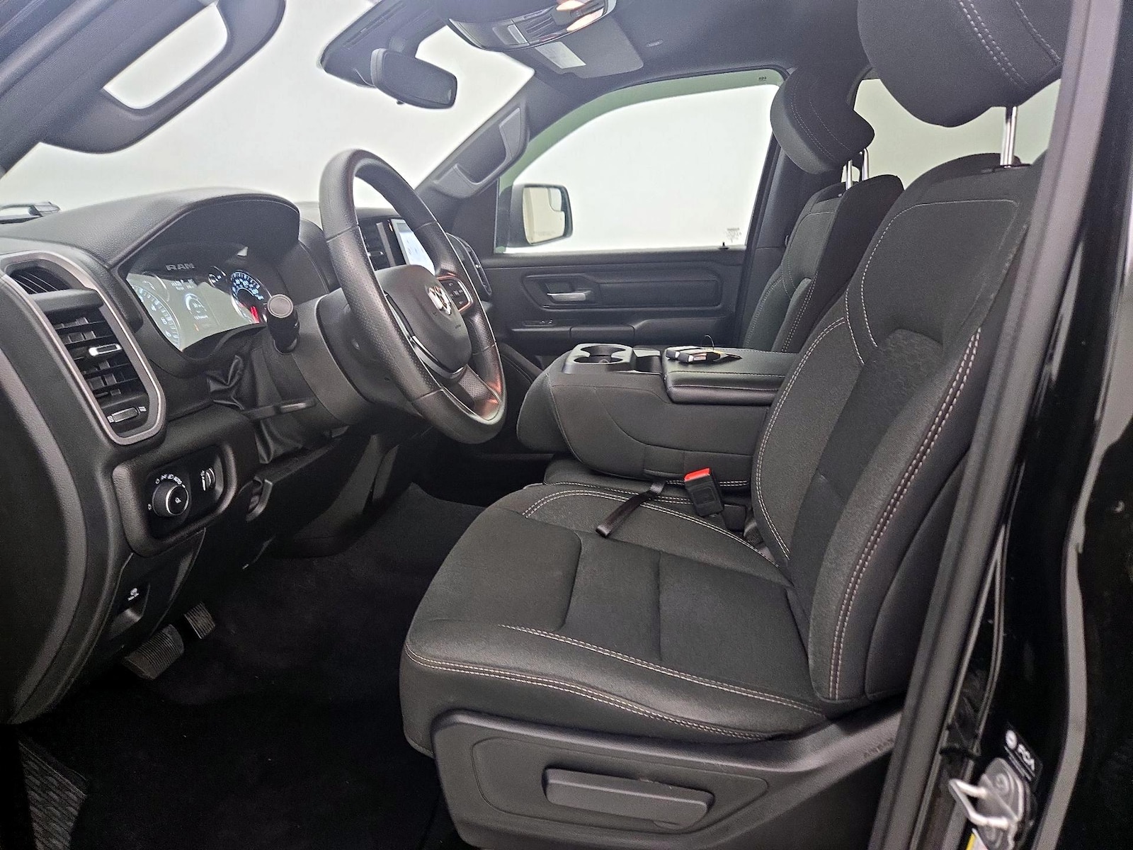 2025 RAM Ram 1500 Pickup Tradesman - Photo 12