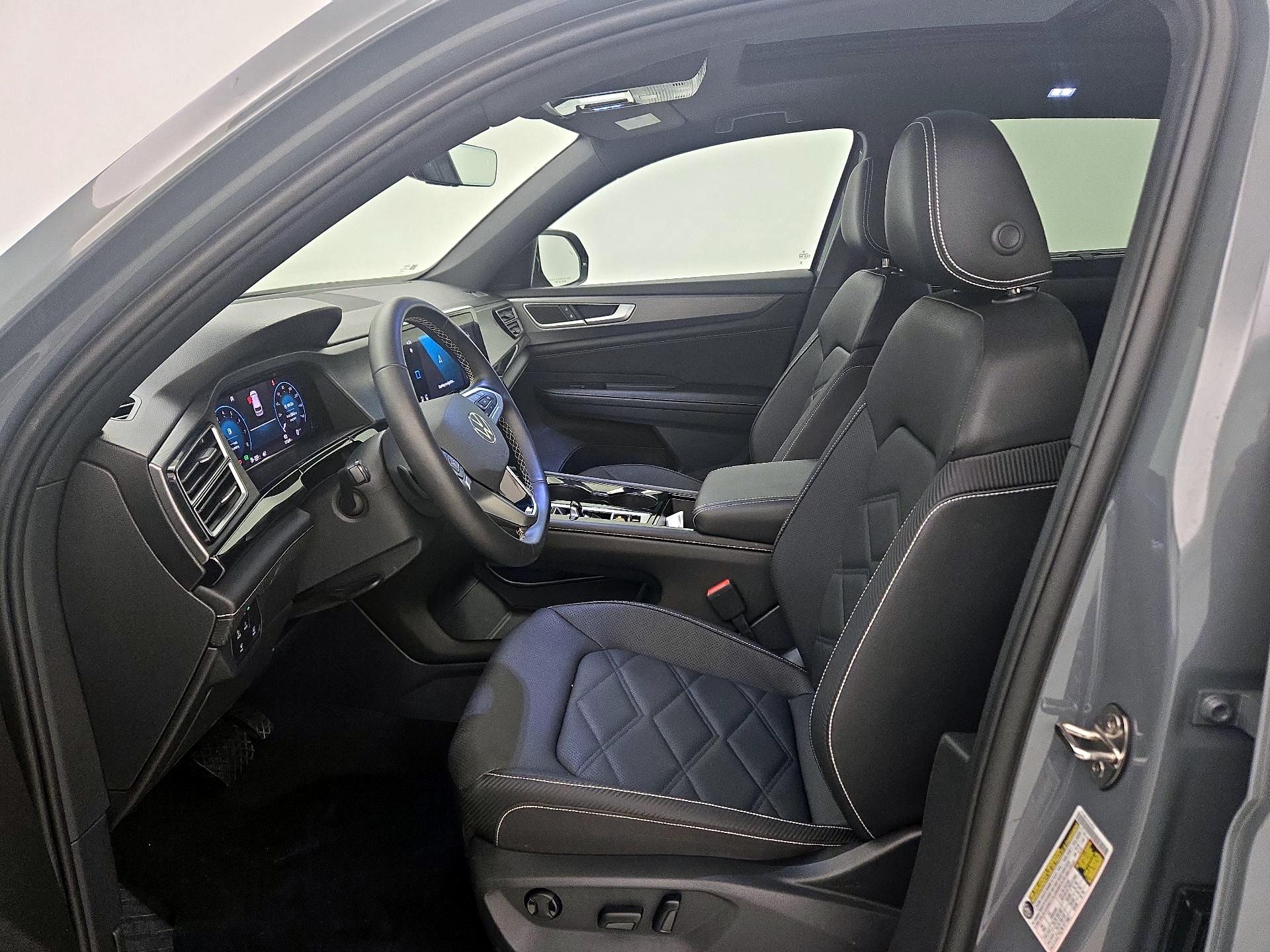 Thumbnail: 2026 Volkswagen Atlas - 11
