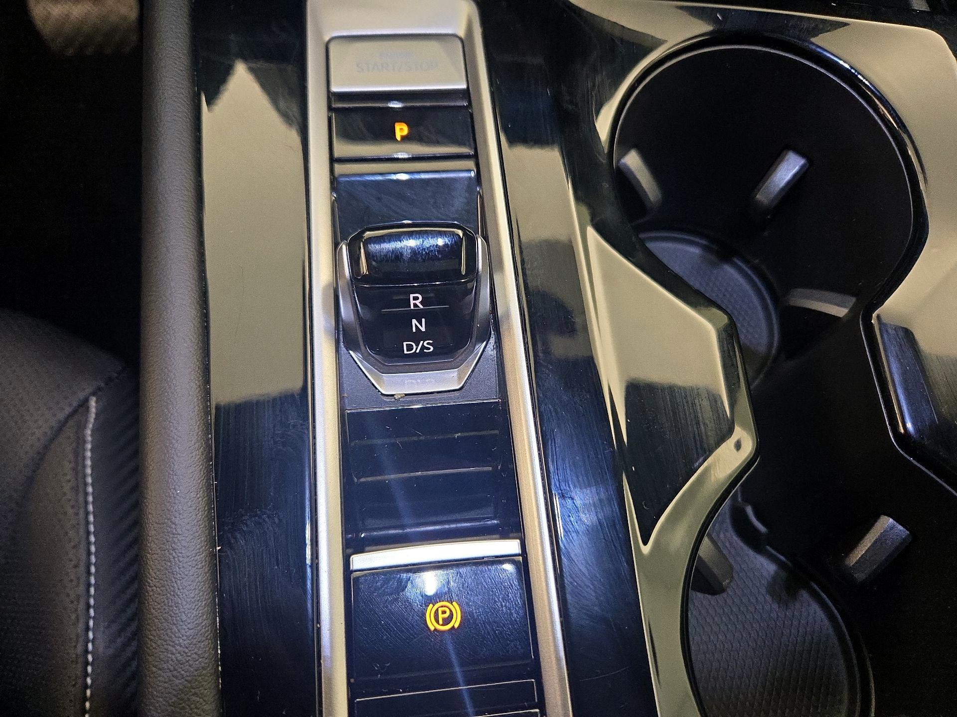 Thumbnail: 2026 Volkswagen Atlas - 17
