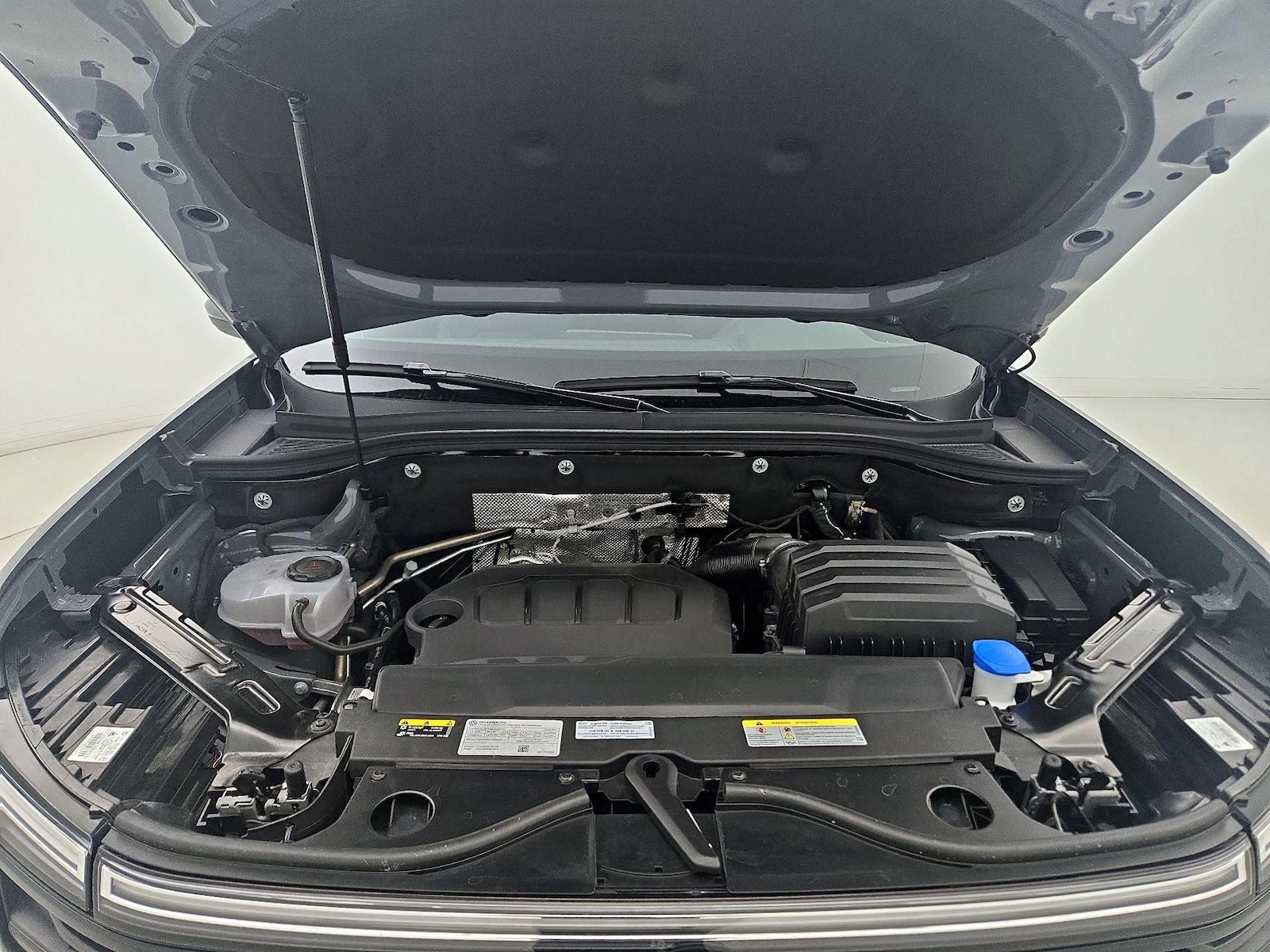 2026 Volkswagen Atlas Cross Sport SE w/Tech - Photo 23