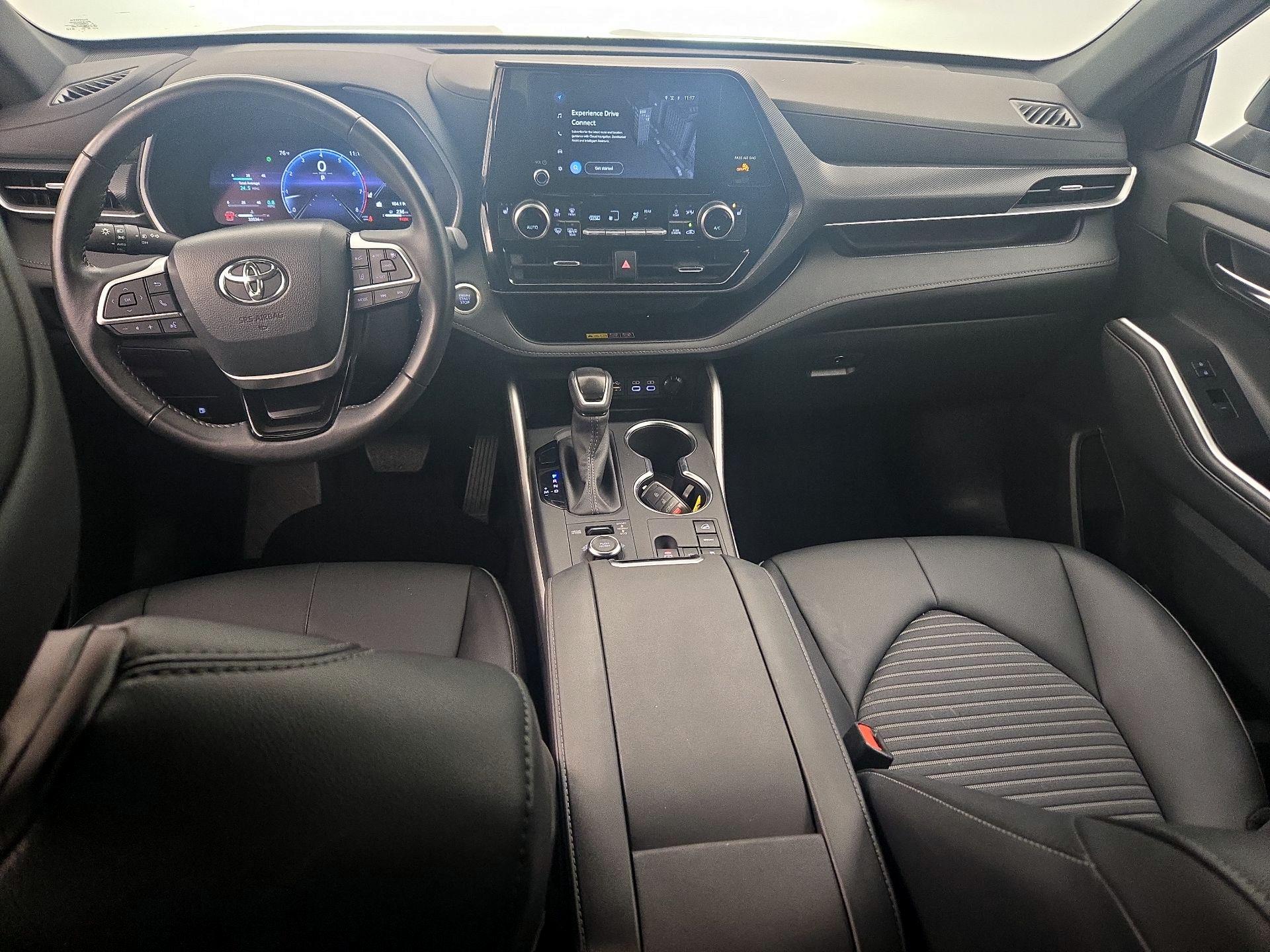 Thumbnail: 2025 Toyota Highlander - 9