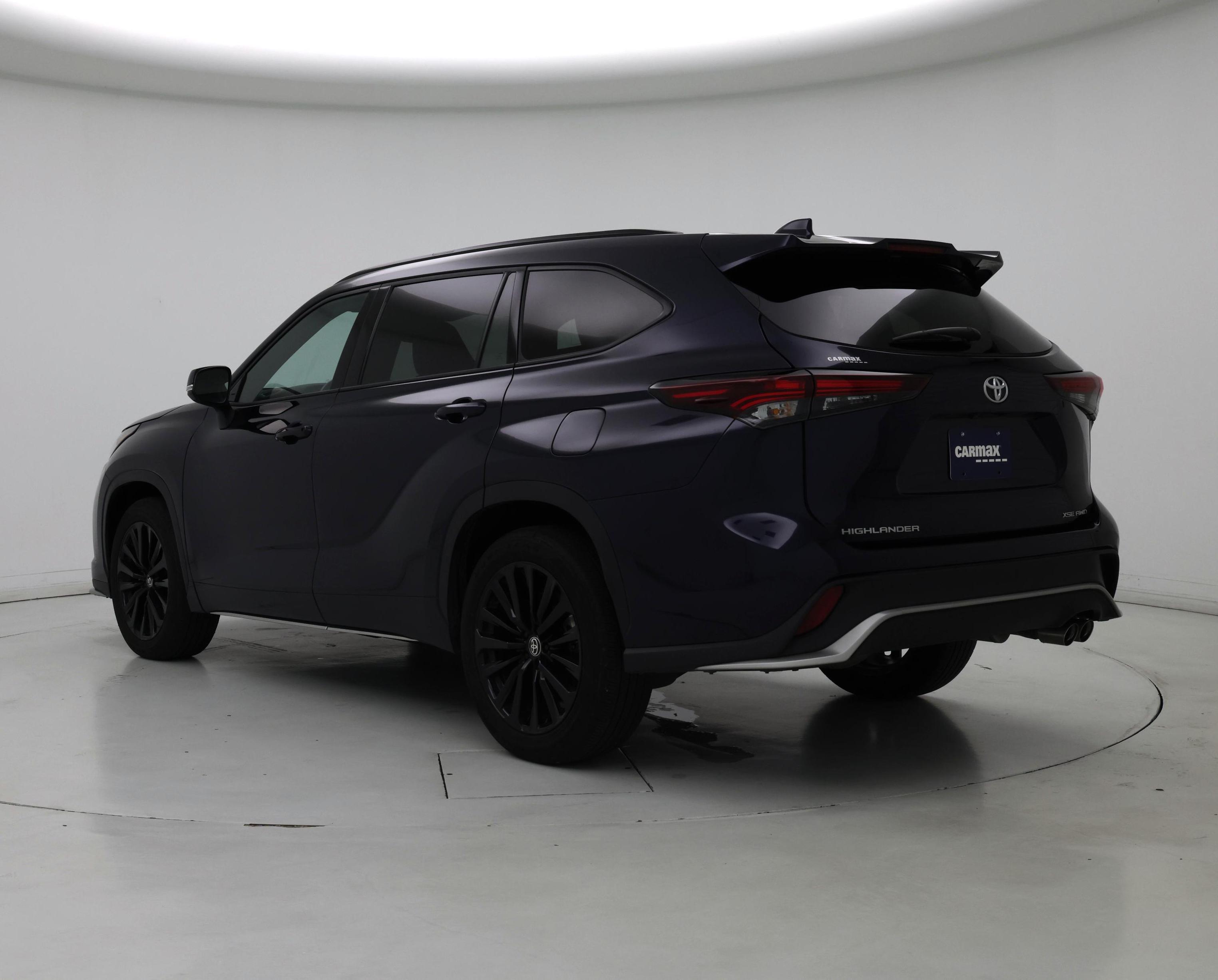 Thumbnail: 2025 Toyota Highlander - 2
