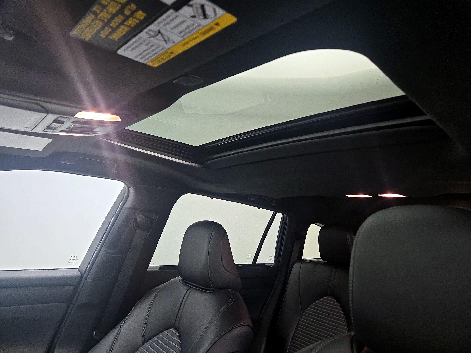 Thumbnail: 2025 Toyota Highlander - 19