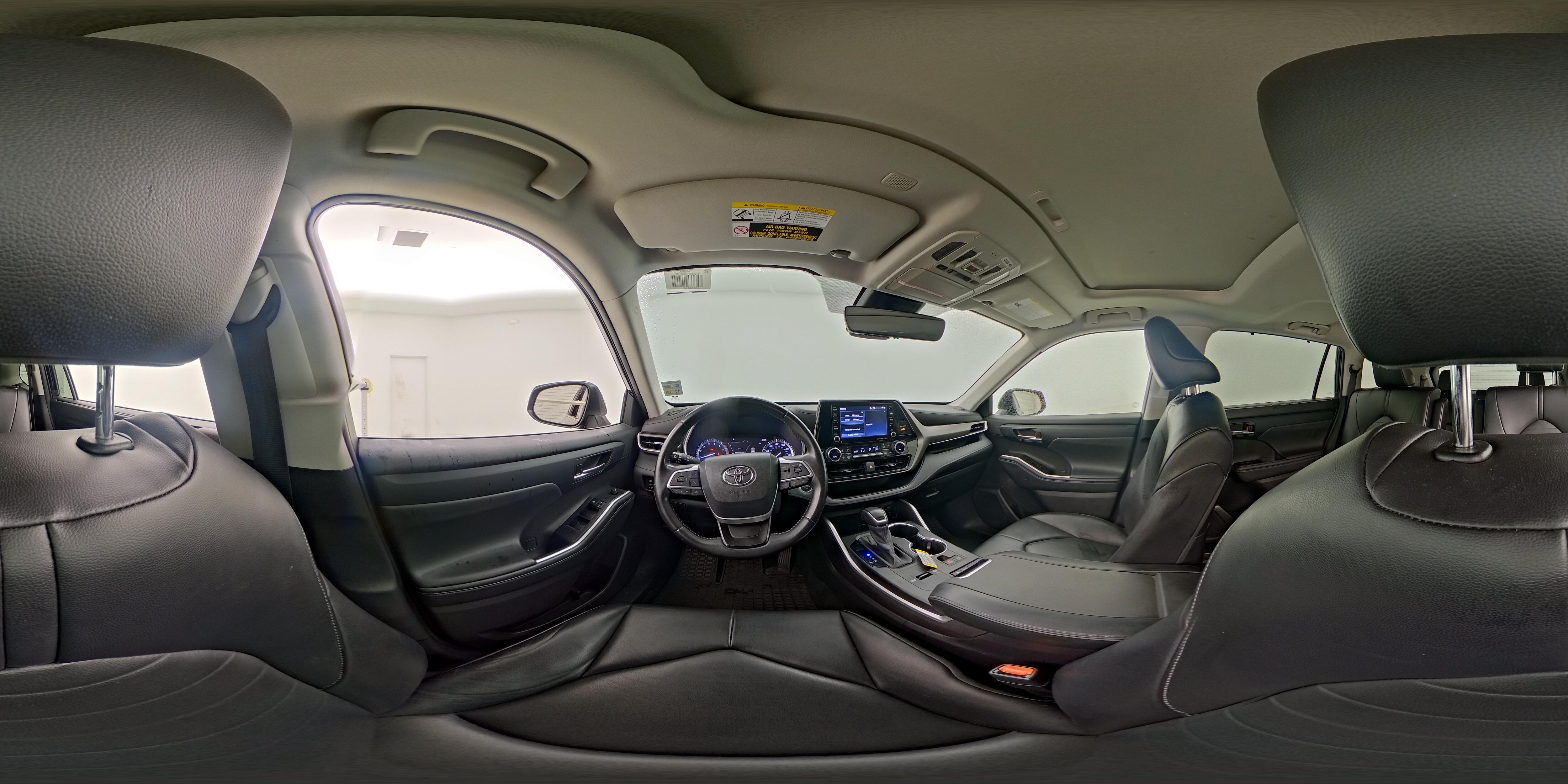 2022 Toyota Highlander XLE - Photo 29