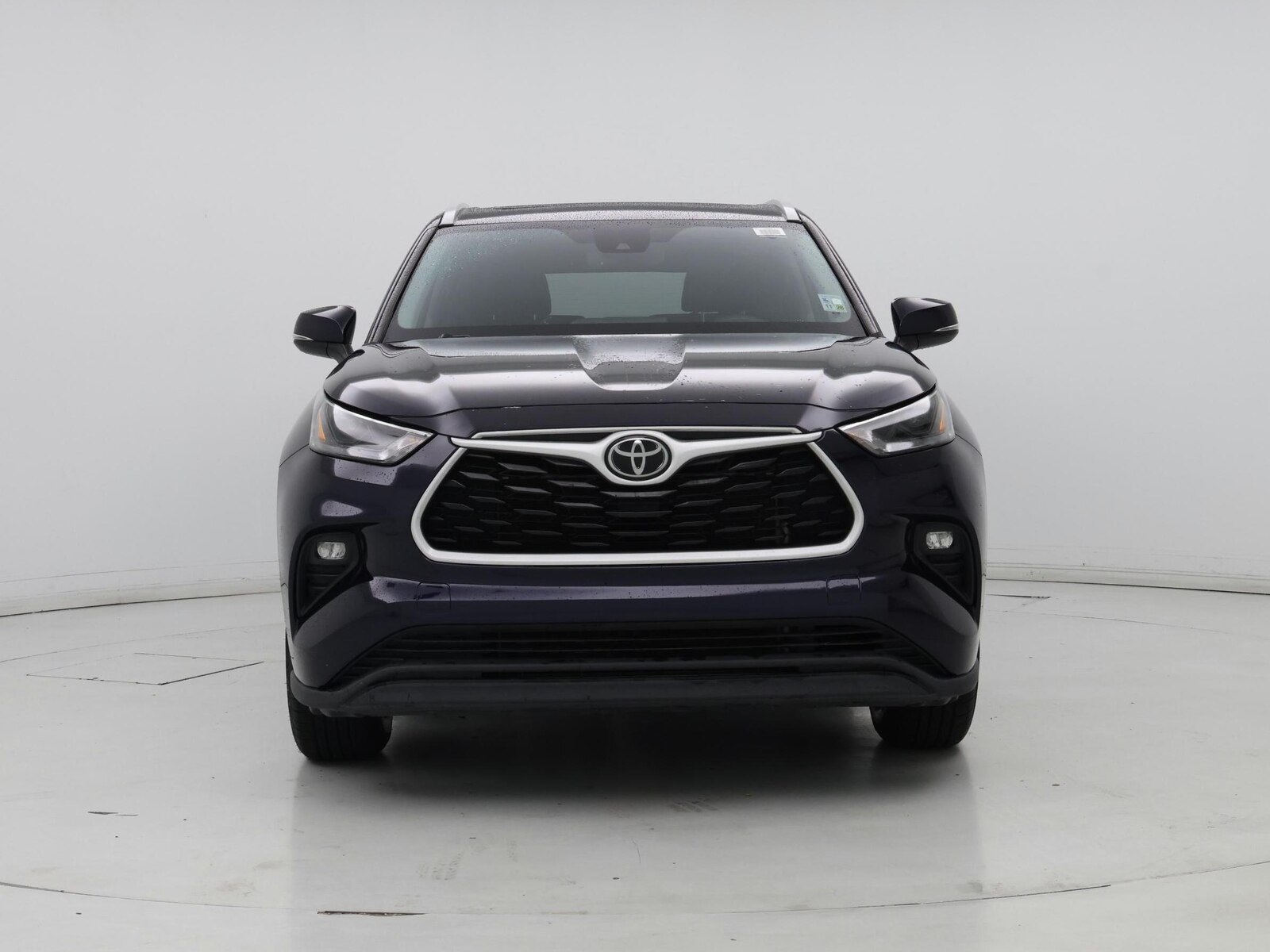2022 Toyota Highlander XLE - Photo 6
