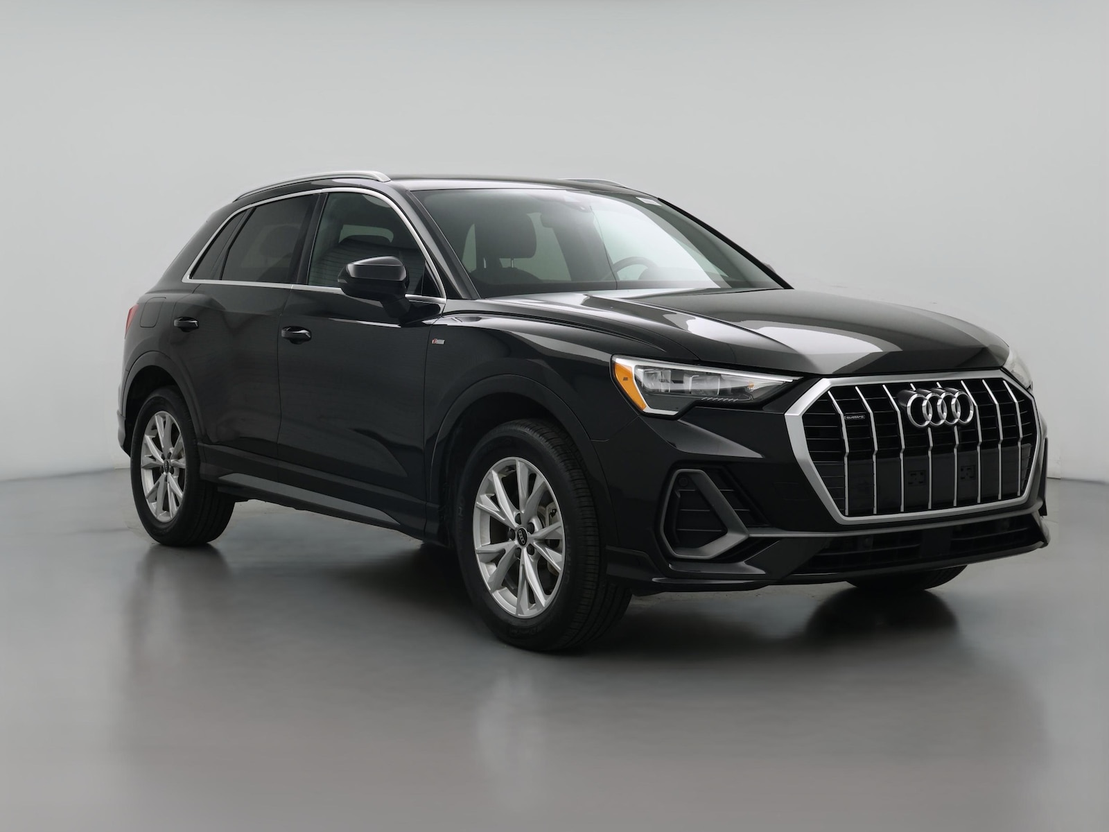 2022 Audi Q3