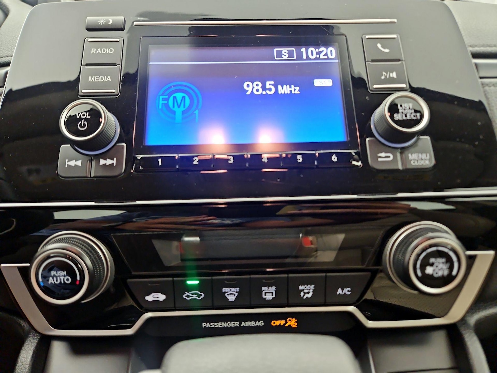 2021 Honda CR-V LX - Photo 17