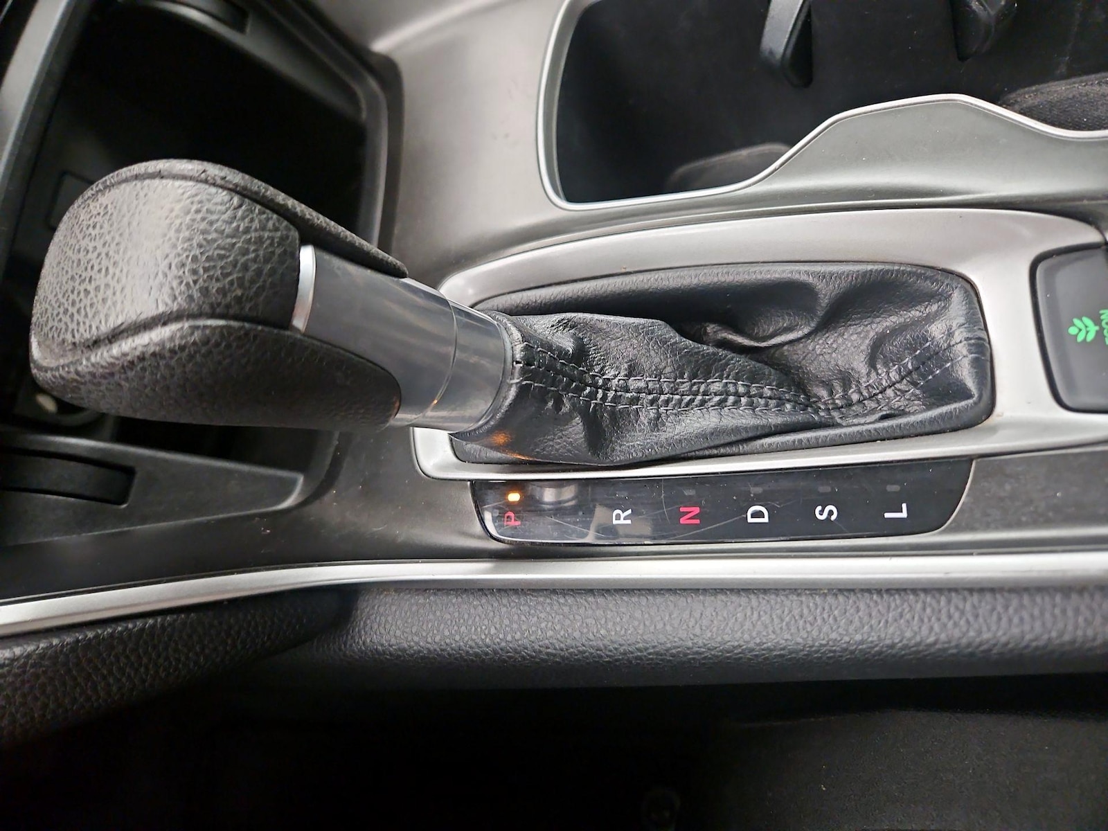 2018 Honda Accord LX - Photo 18